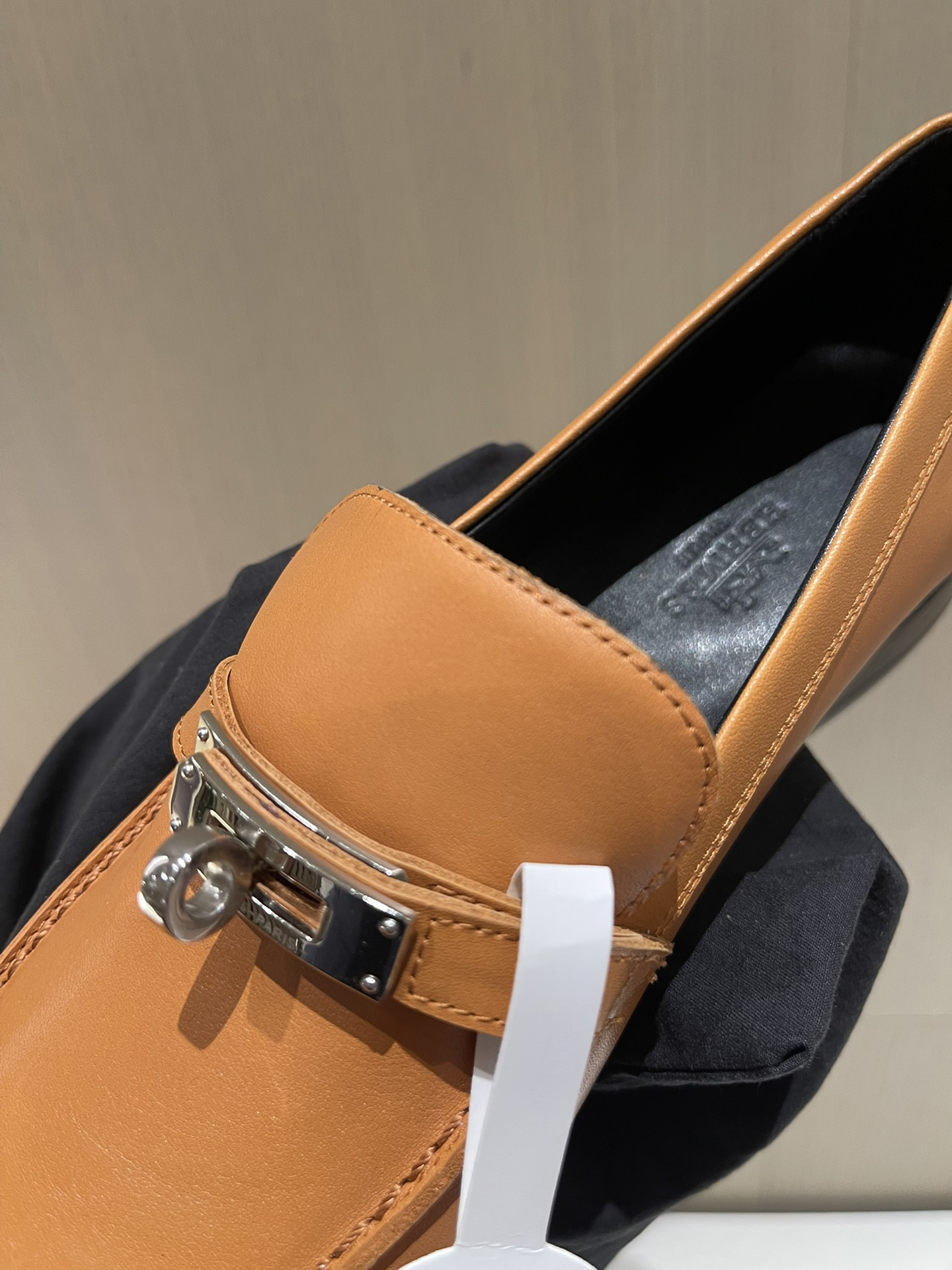 H**mes loafers(eu35-eu40)