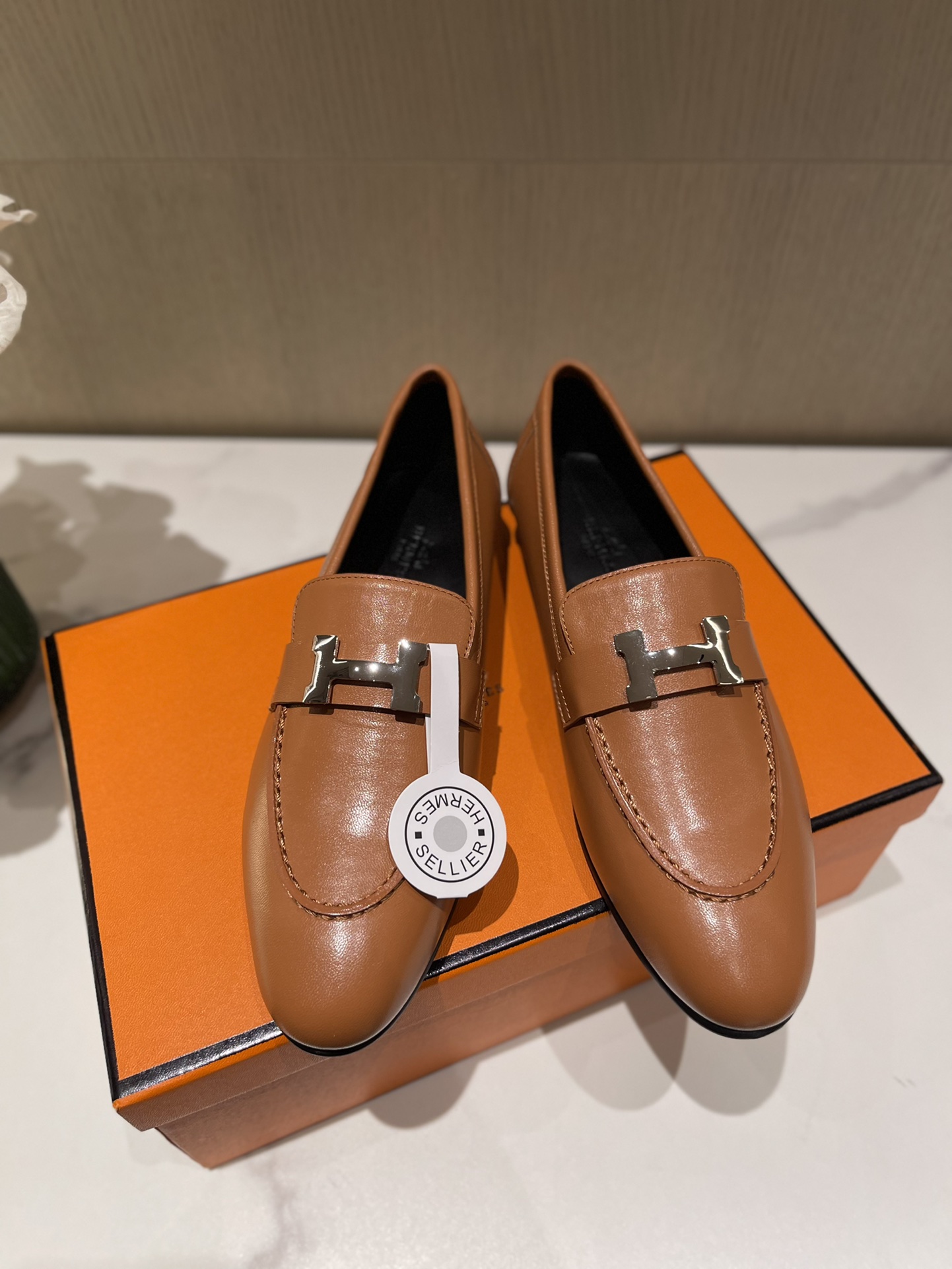 H**mes loafers(eu35-eu40)