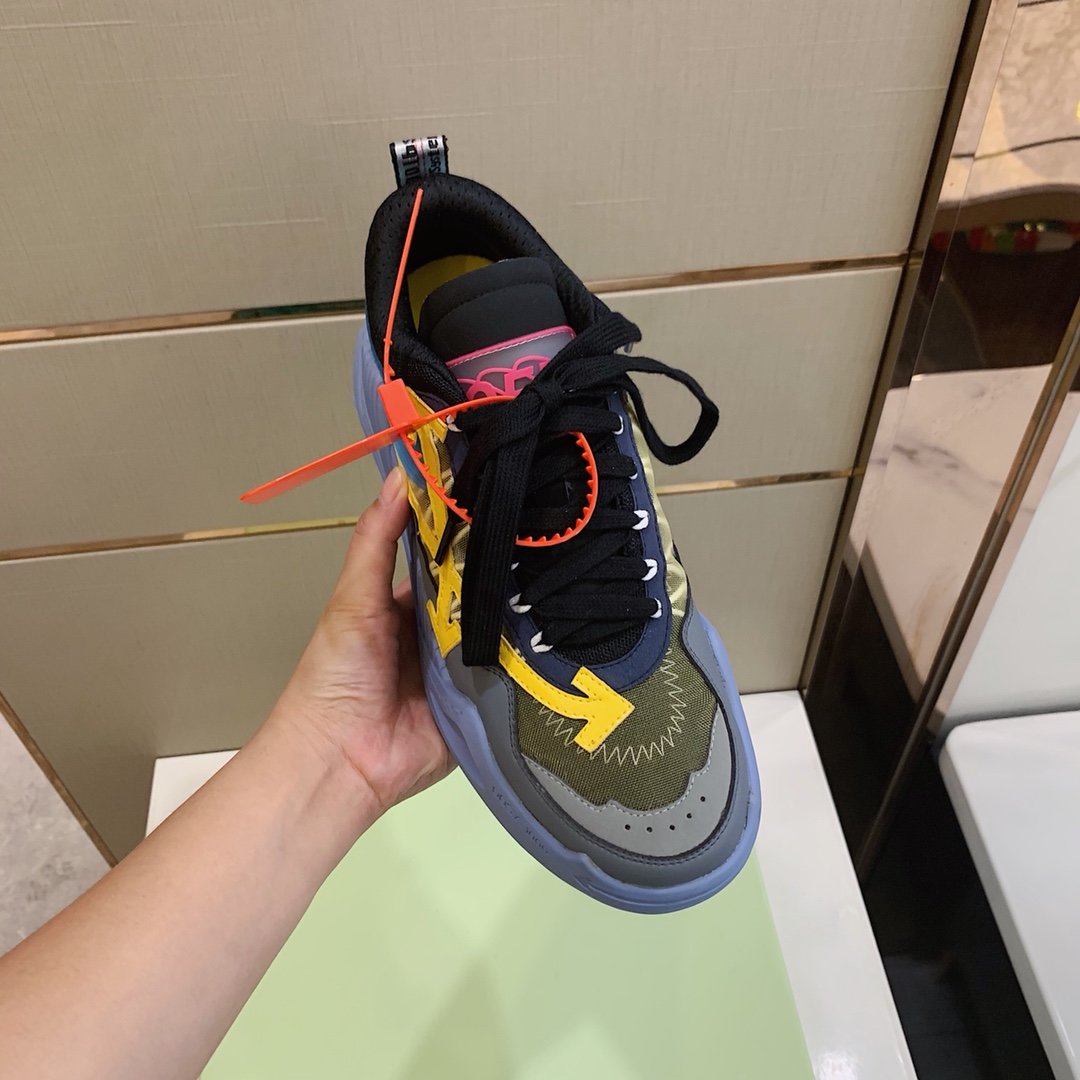OFF-WHITE C/O ODSY-1000 SNEAKERS