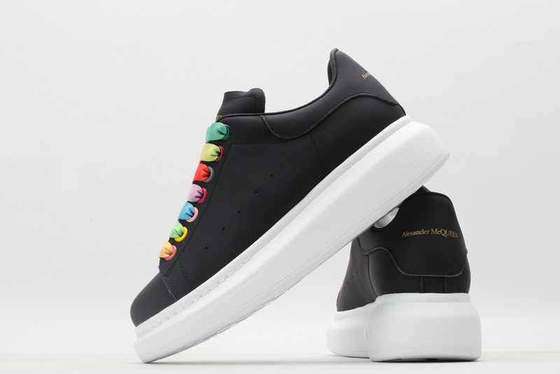 A1exa*der m*q*en sports shoes