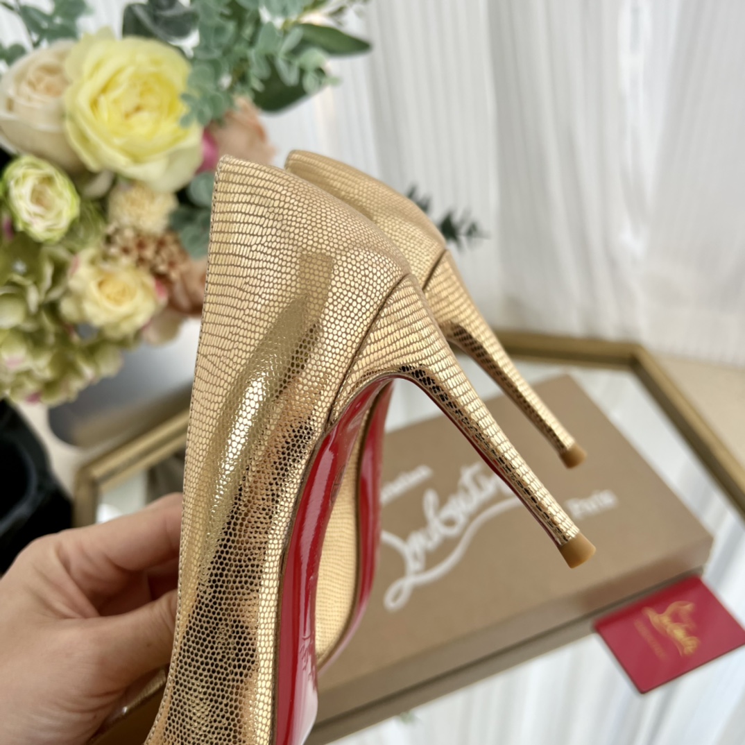 Ch**an louboutin heels