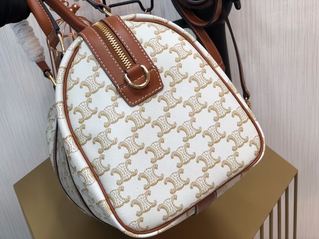 Celin Triomphe Handbags -31*21*17CM