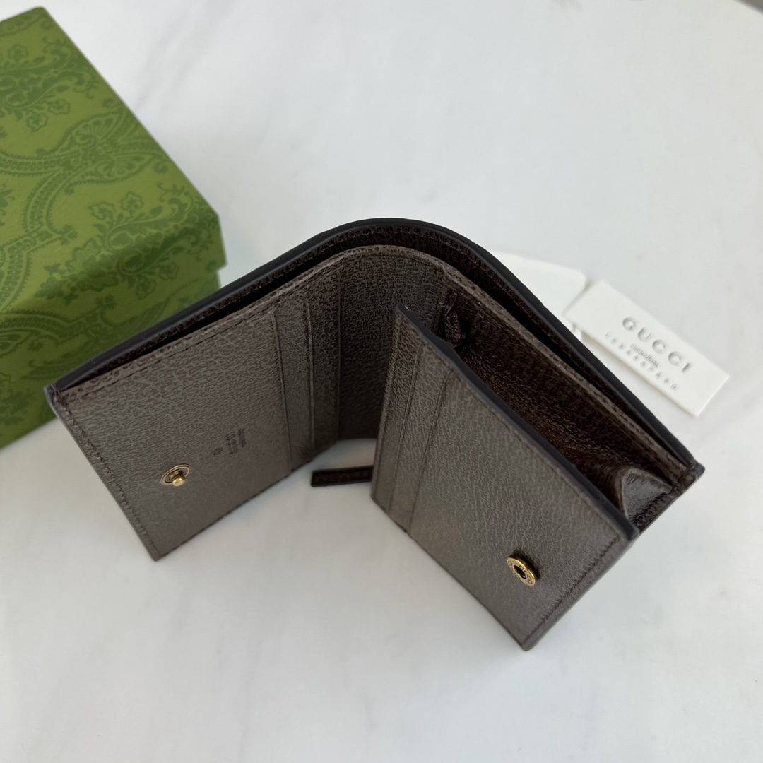 G*u*i wallet-9.5cm