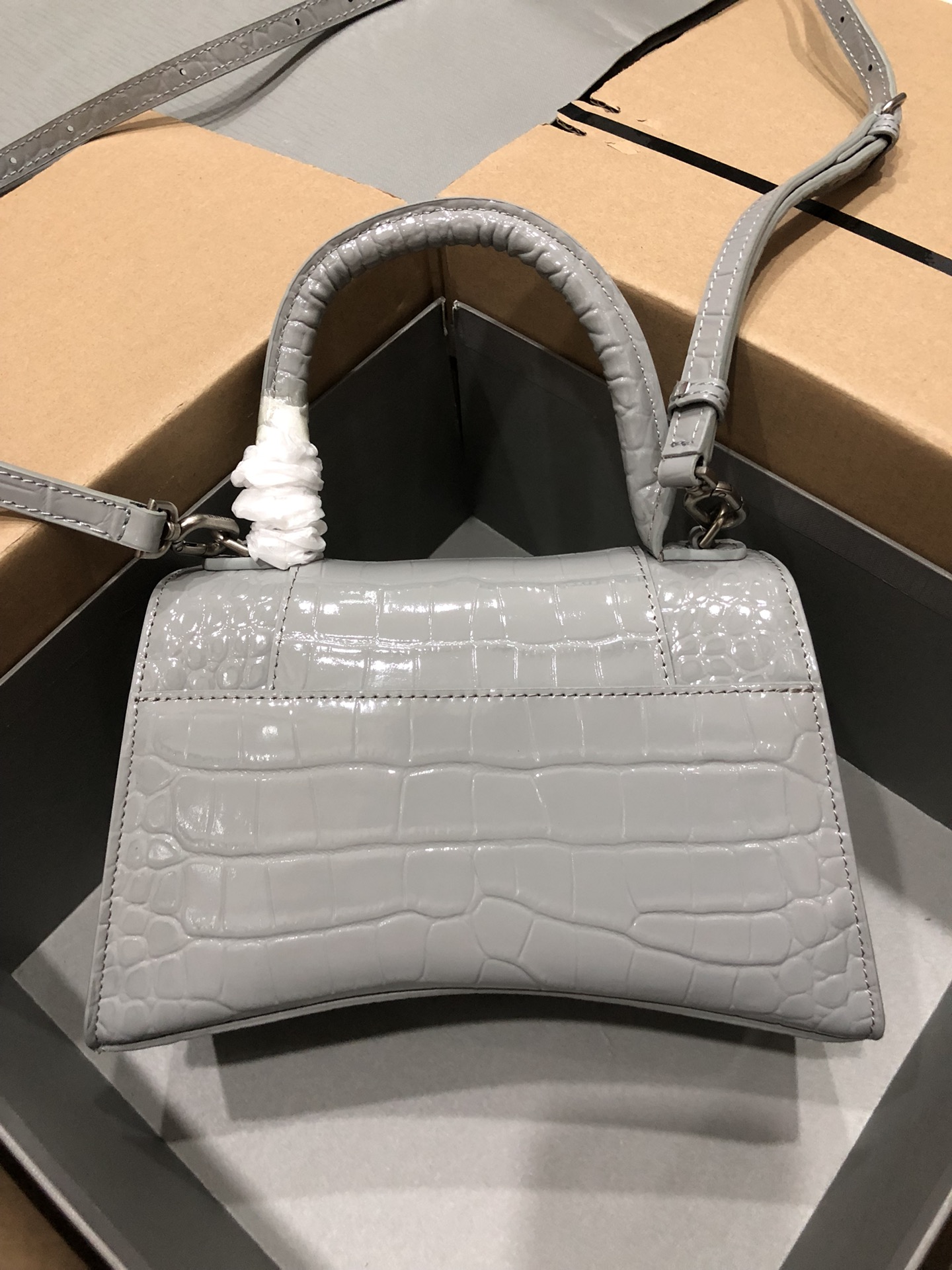 Ba*len*cia*ga hourglass bag-23x10x24cm