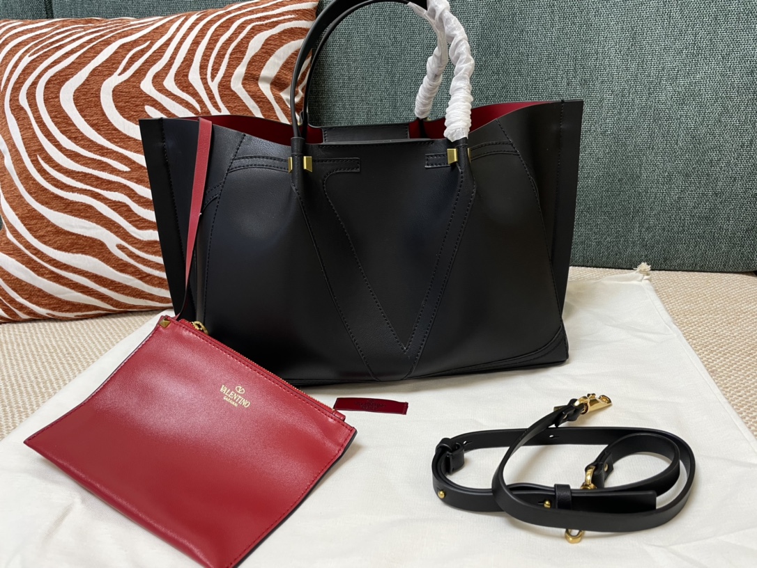 Va1e*ntin0 garavani escape handbags-31*25*15&41*25*18 cm