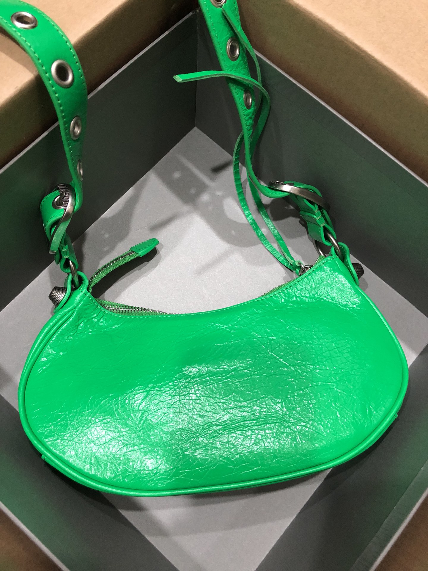 Balenciag Le Cagole Handbags-26*16*10CM