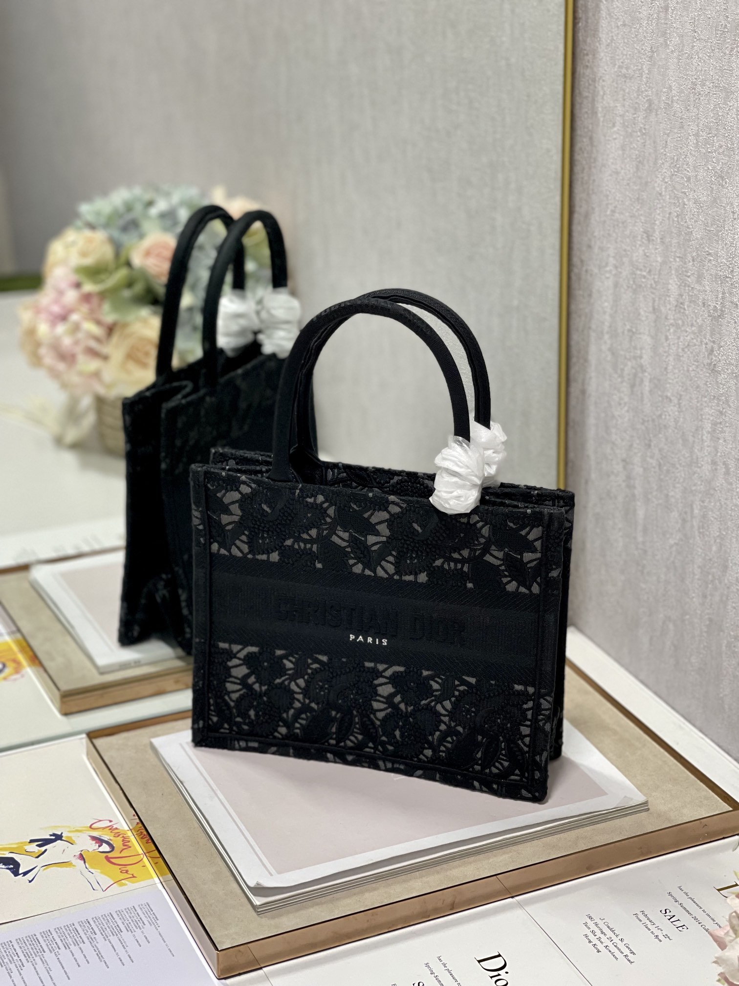 D*or small book tote-26*8*22cm