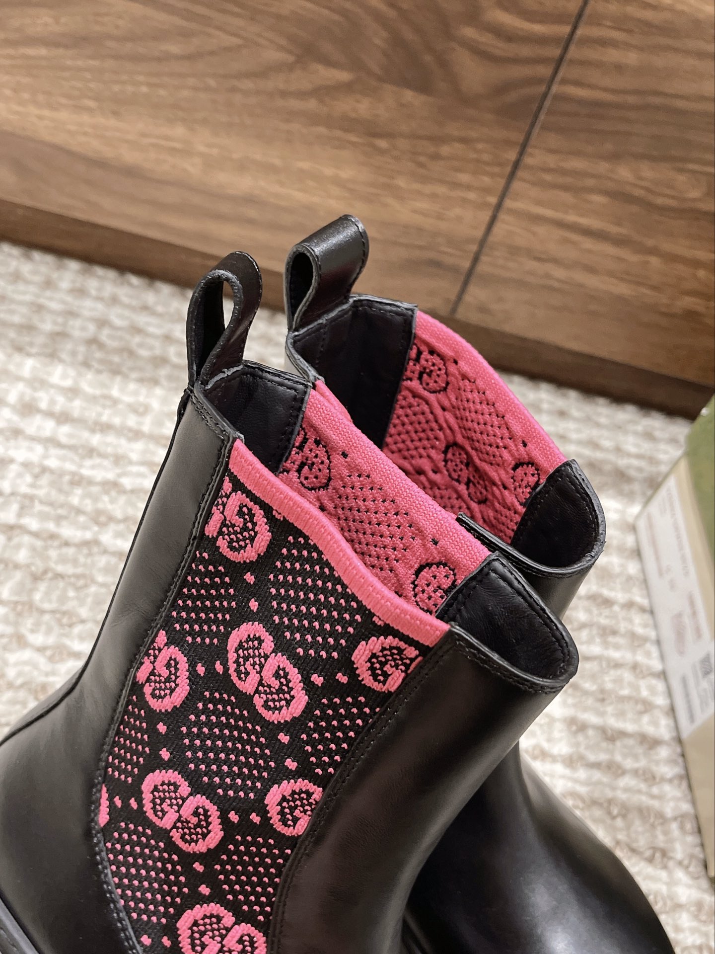 G*u*i boots-6cm