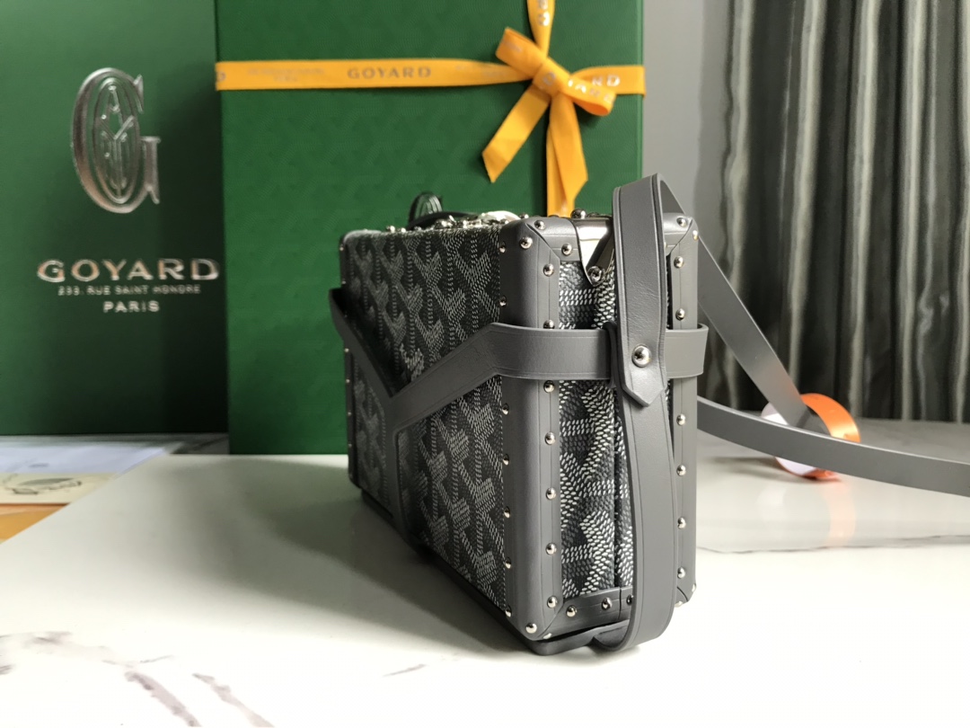 Go*ard minaudière bags