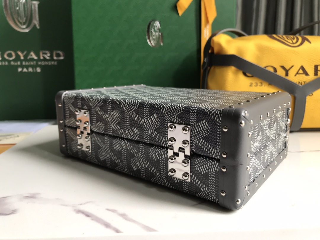 Go*ard minaudière bags