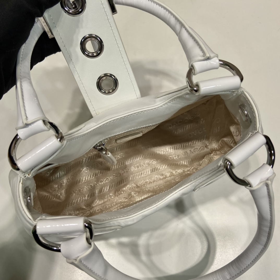 Pra*a moon handbags 1ba381-22.5*16*7.5cm