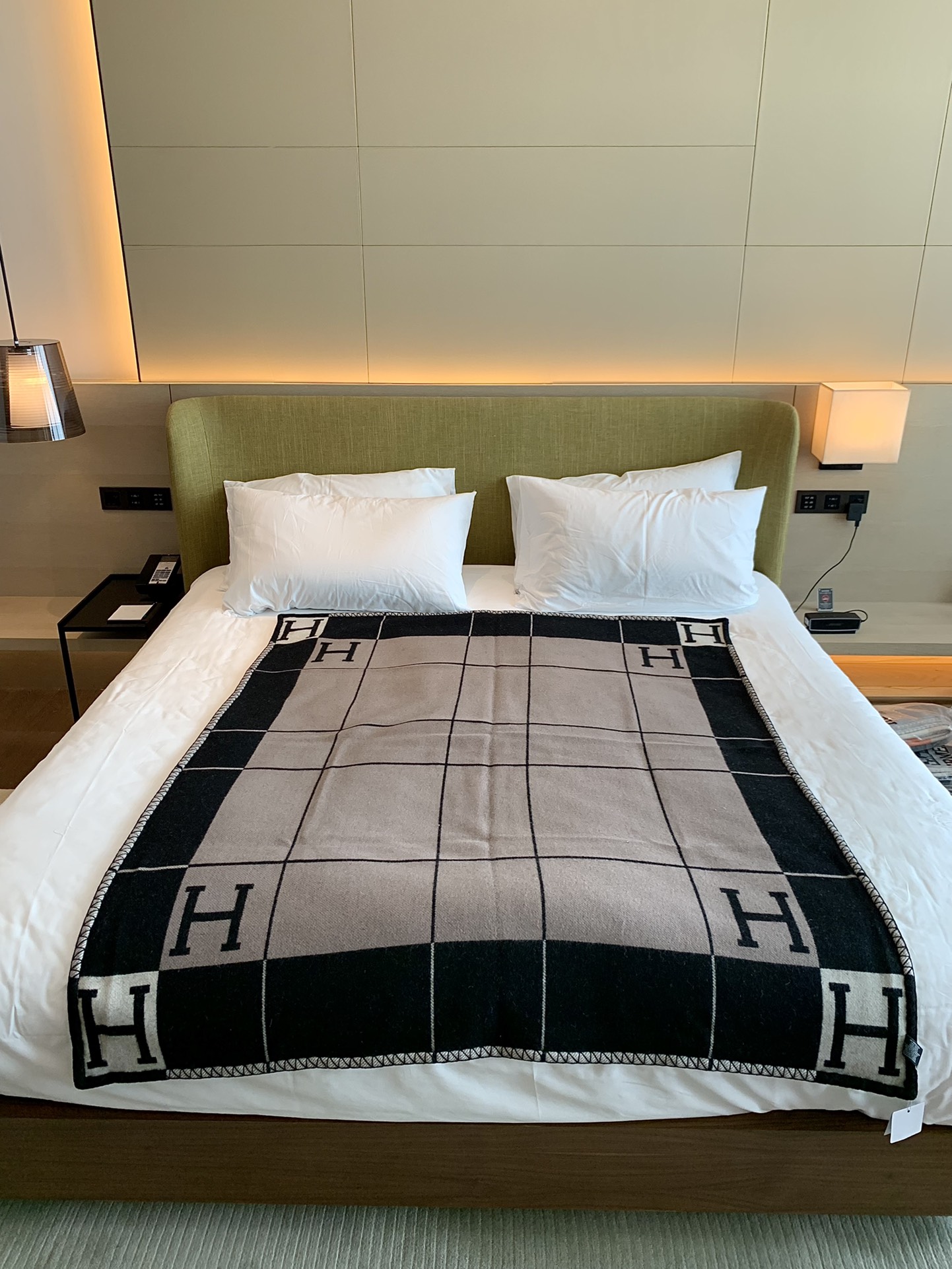 H**mes blankets-170*135cm