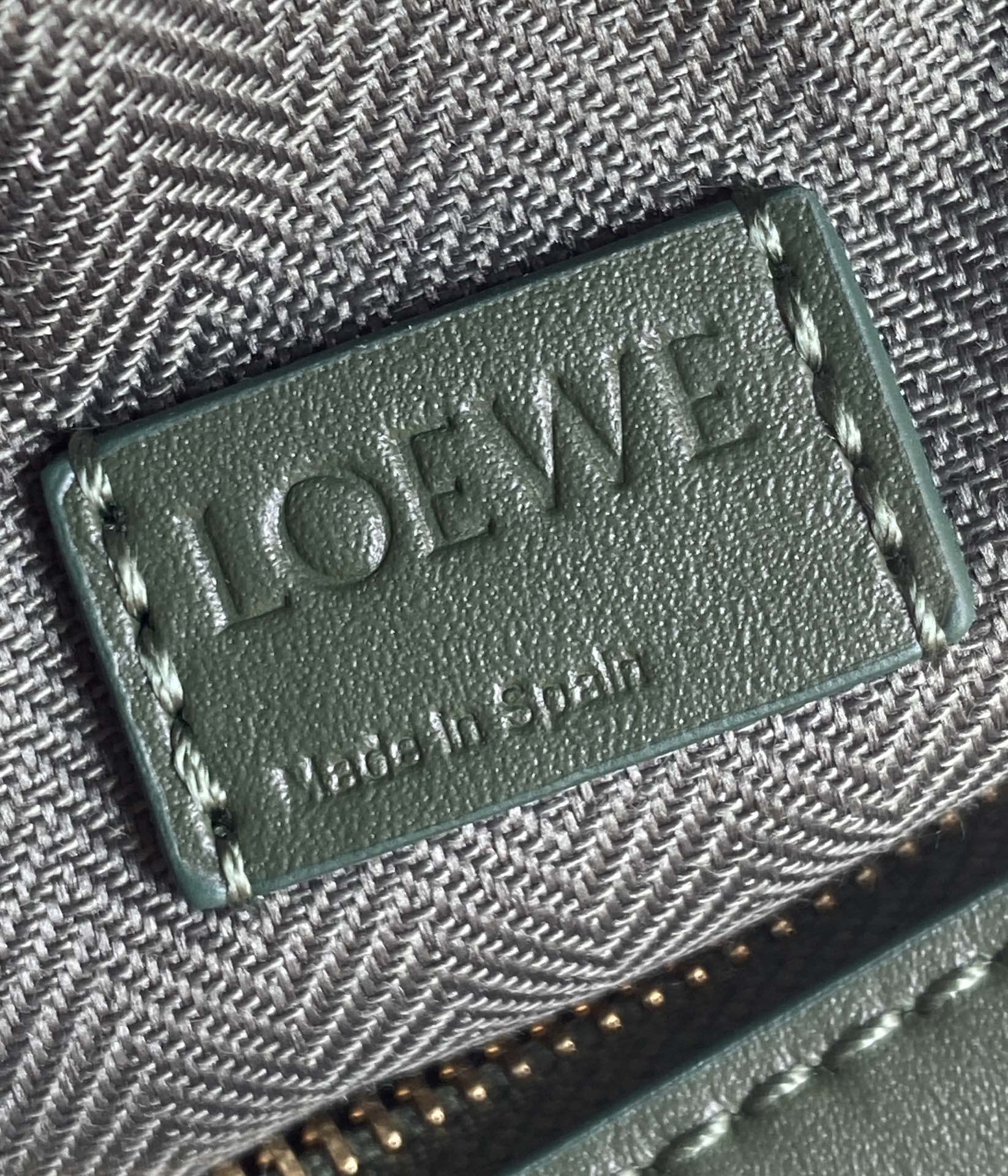 L0ew* puzzle mini bag-18*11*7.5cm