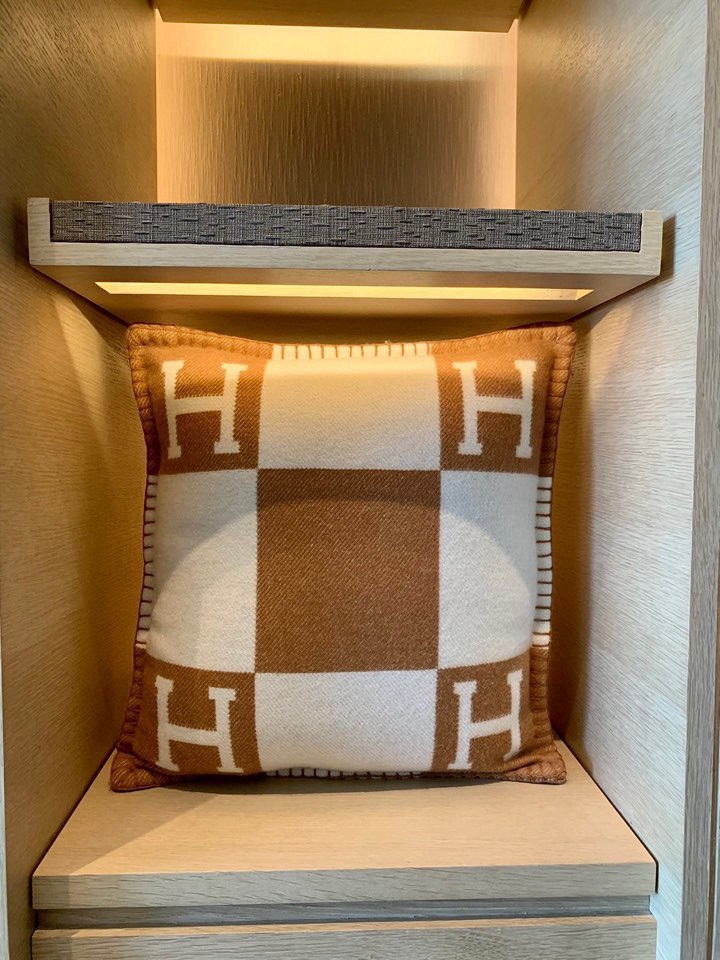Hemes Pillowcase