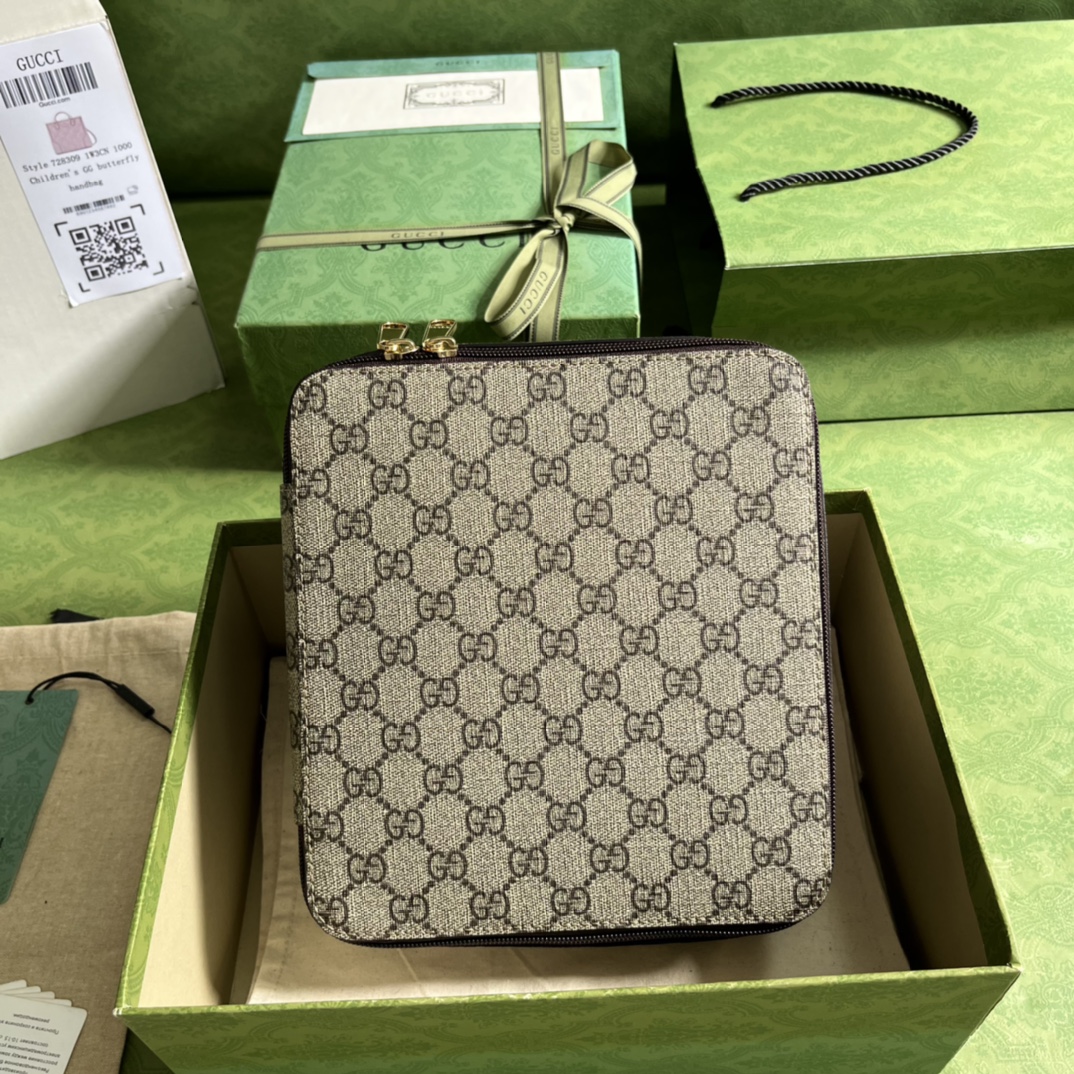 G*u*i pouch-22*8*19.5cm