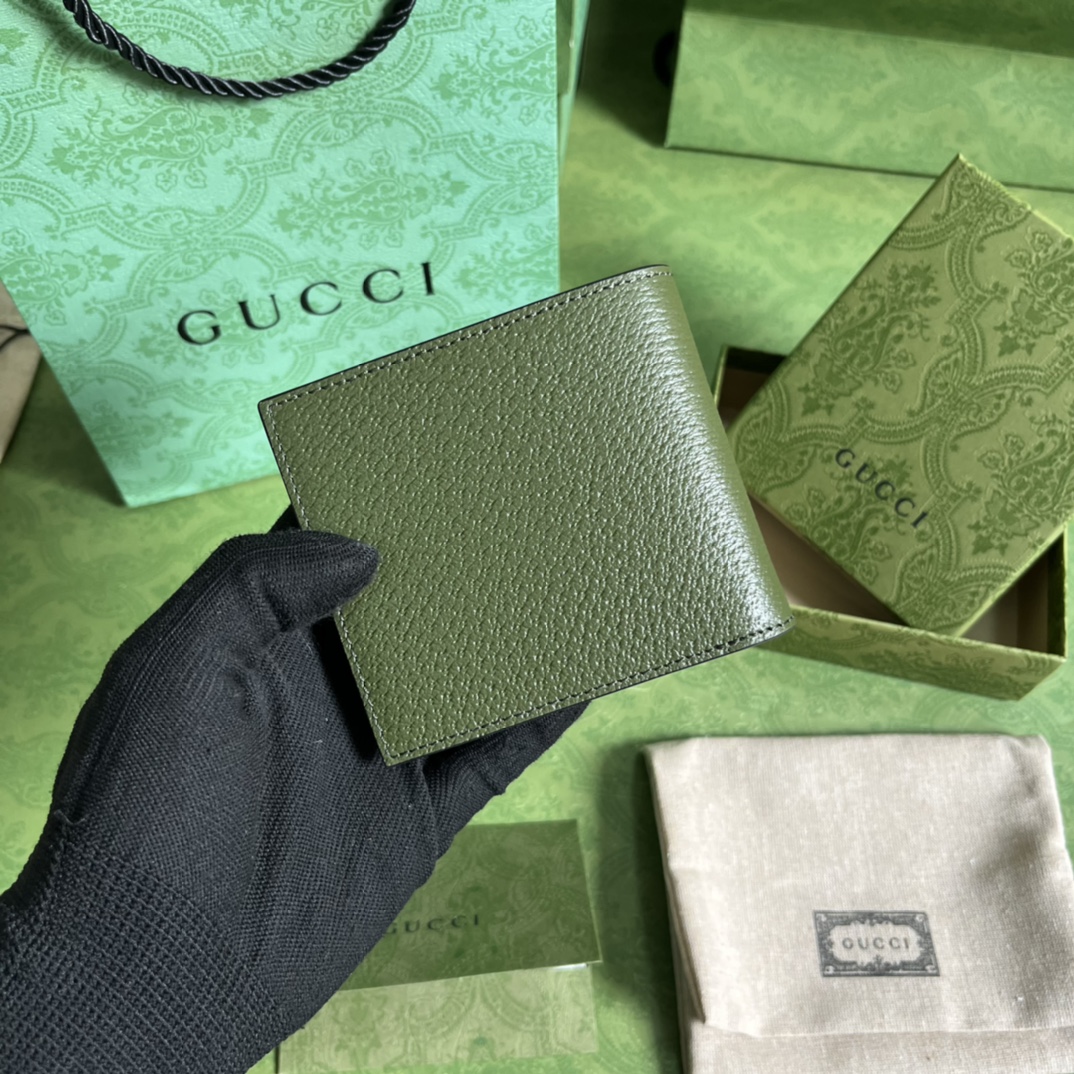 G*u*i wallet-11*9cm