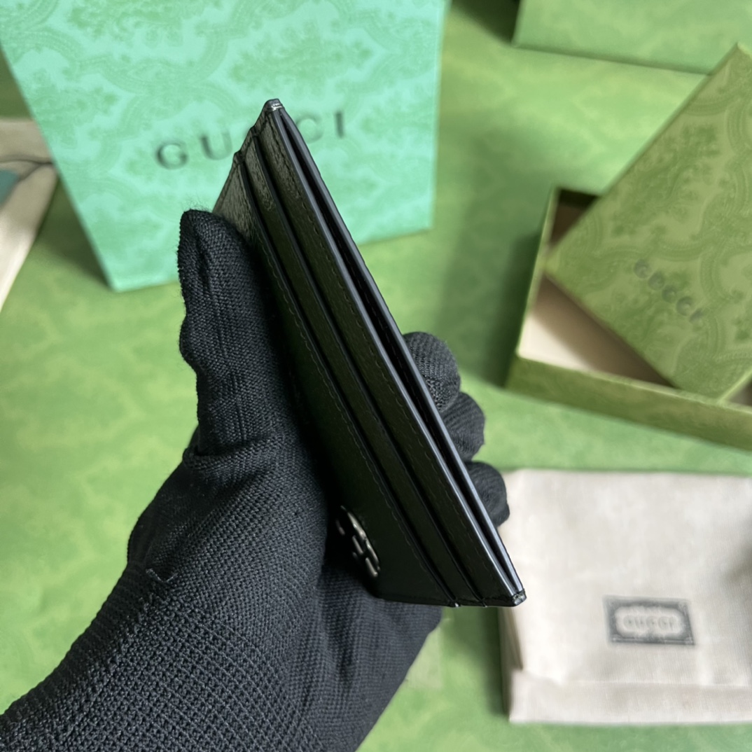 G*u*i wallet-11*9cm