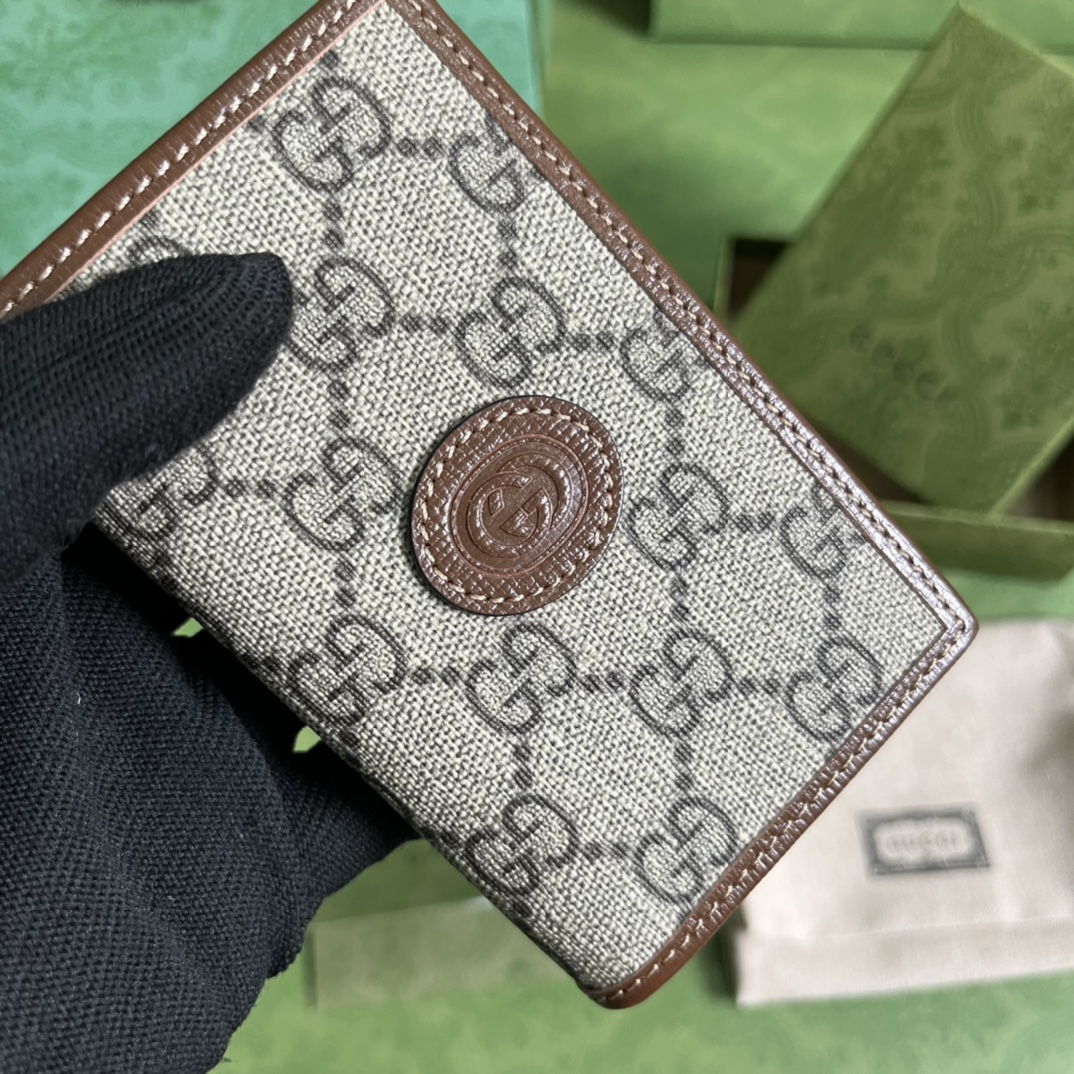 G*u*i wallet-7.5*12cm