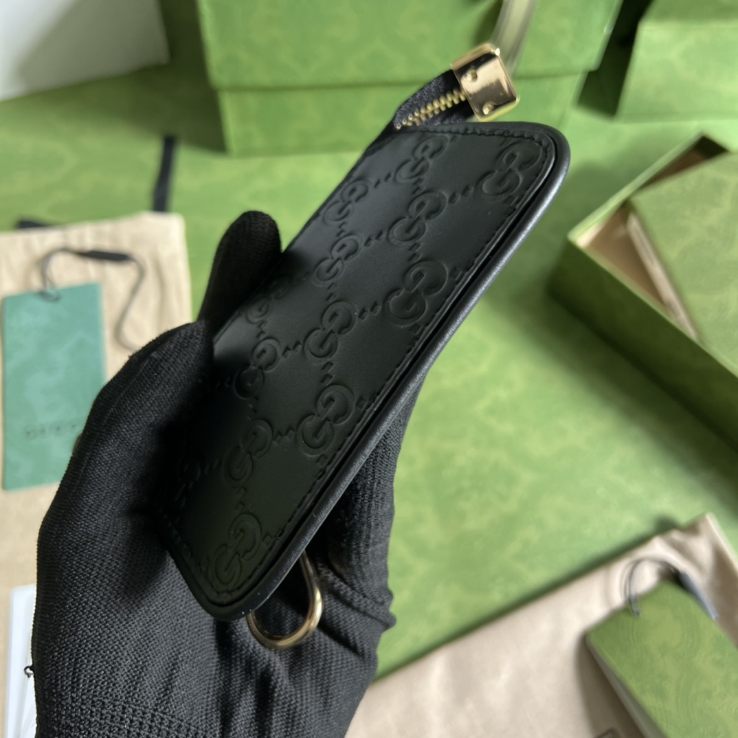 G*u*i wallet-12*7.5*1.5cm