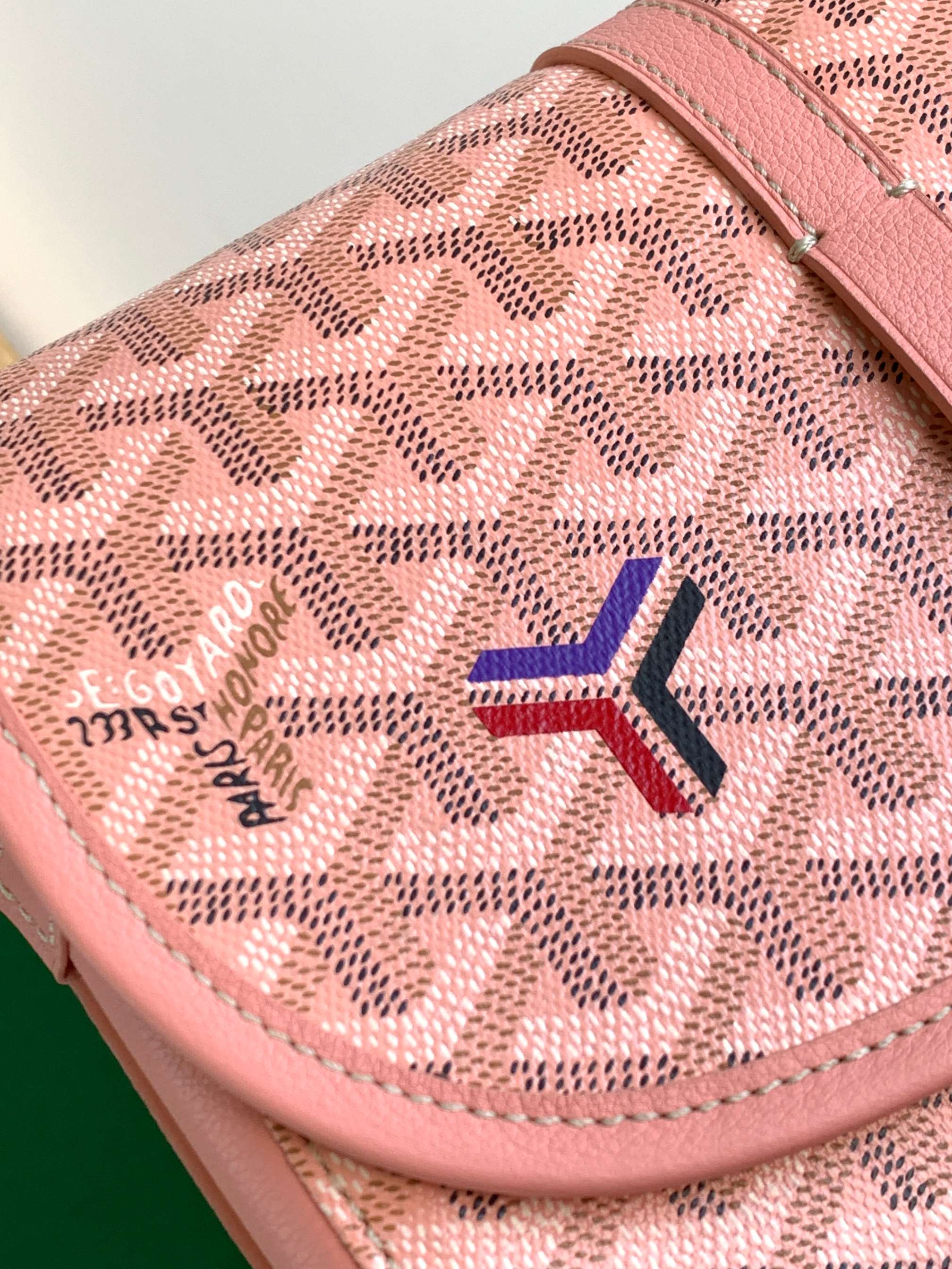 Go*ard crossbody bag-25x10x18cm