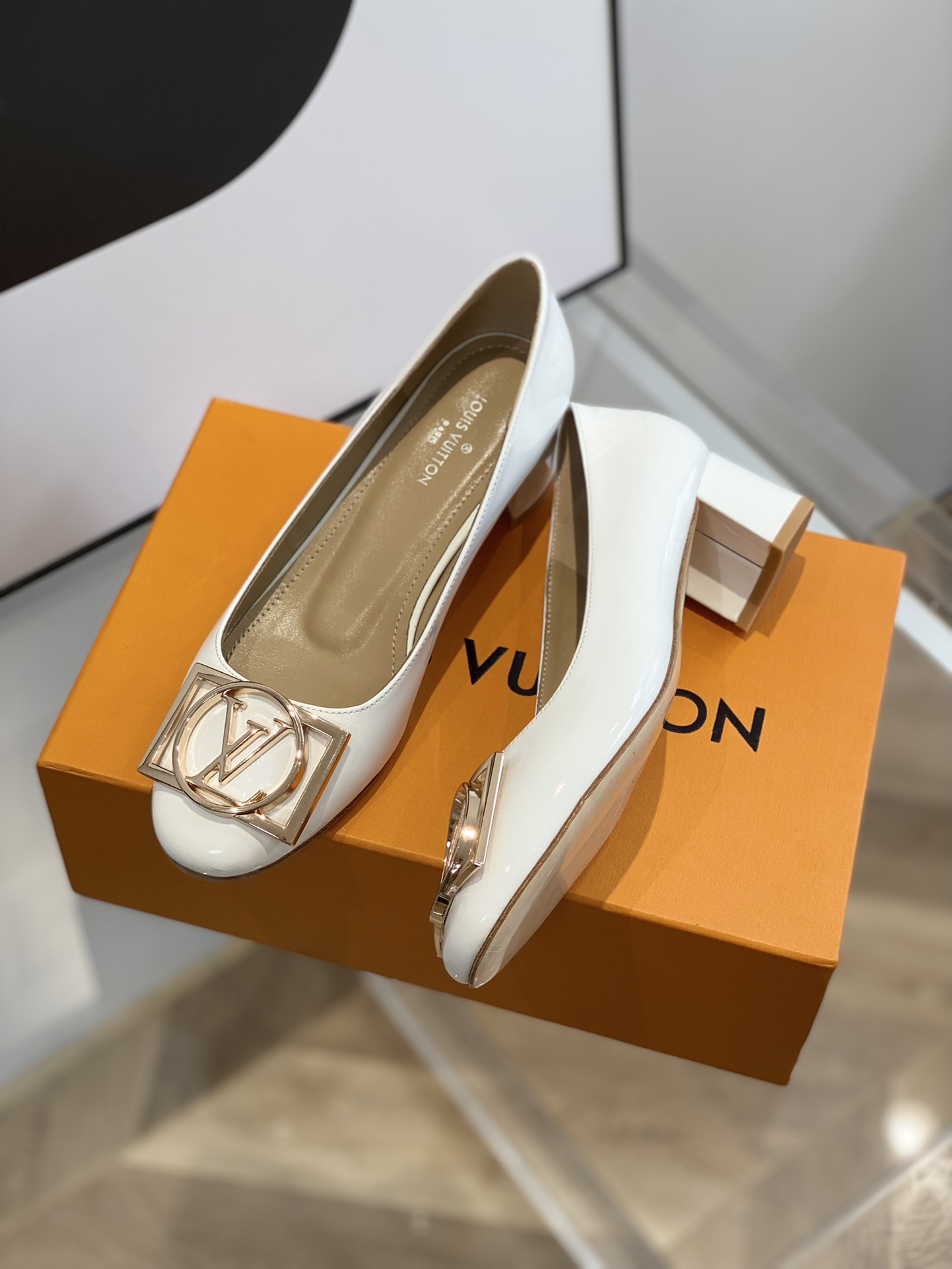 l0*is V*t0n pumps