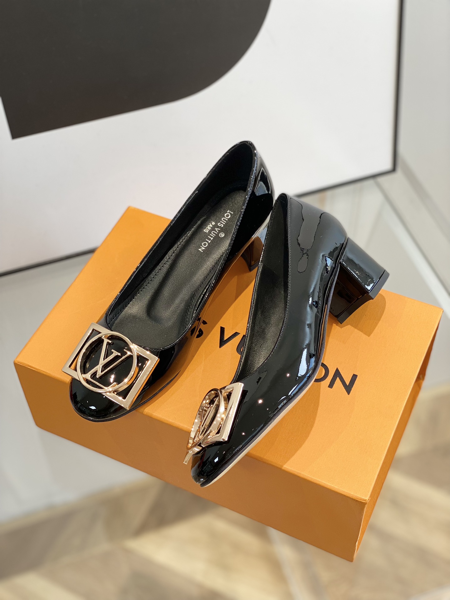 l0*is V*t0n pumps