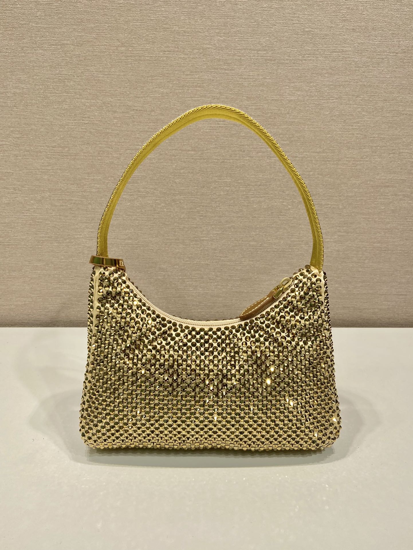 Pra*a nylon 1ne515 hobo bag-23*14*5cm