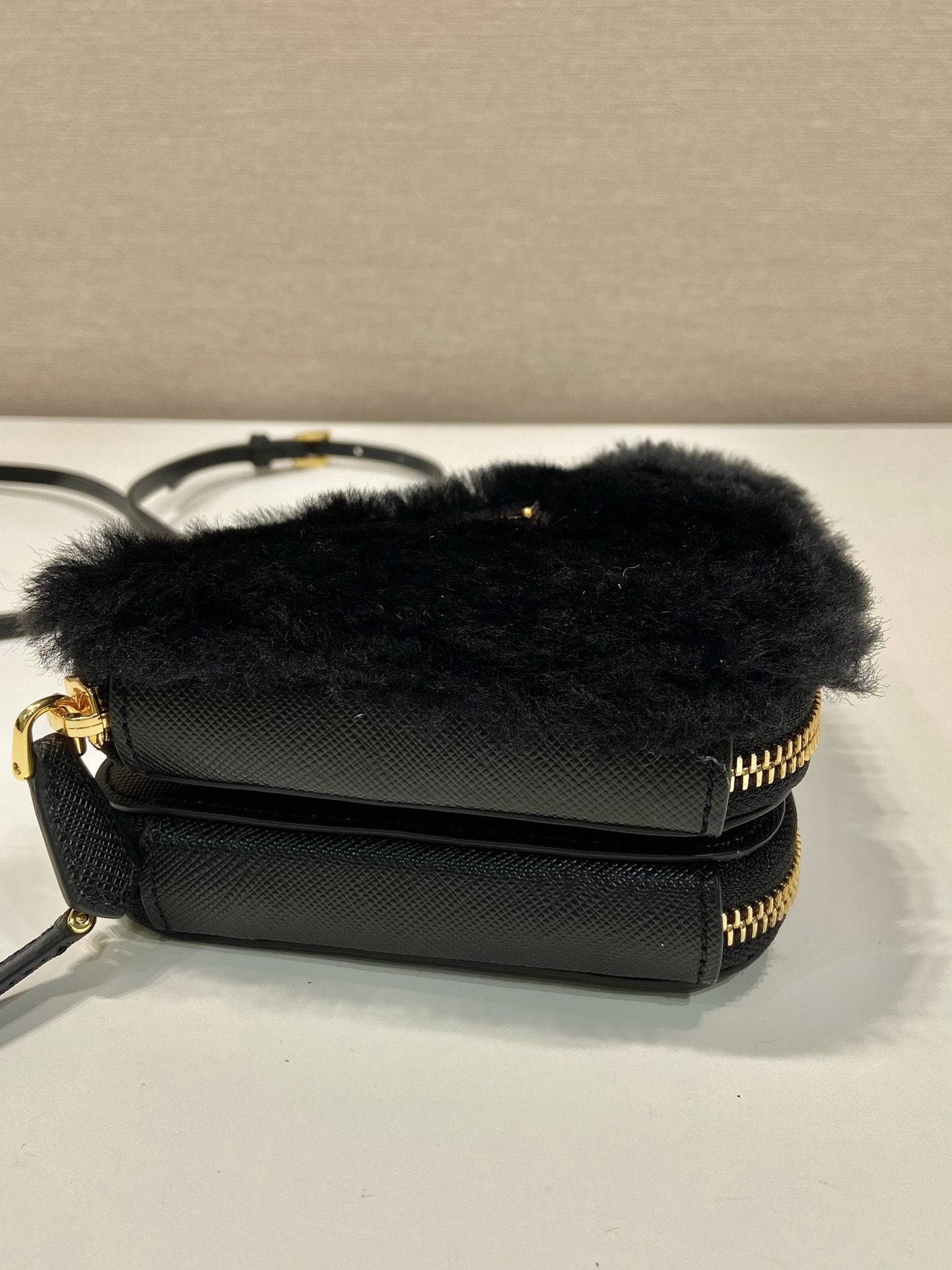 Pra*a 1nr015 double triangle bag -15*10*5cm