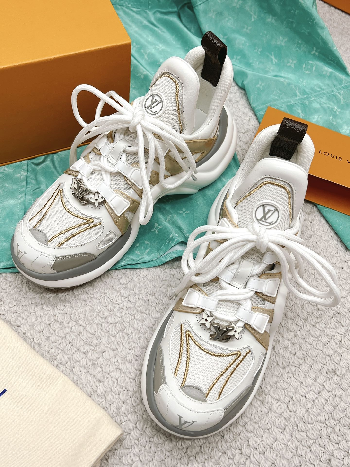 l0*is V*t0n archlight sneaker(eu35-41)