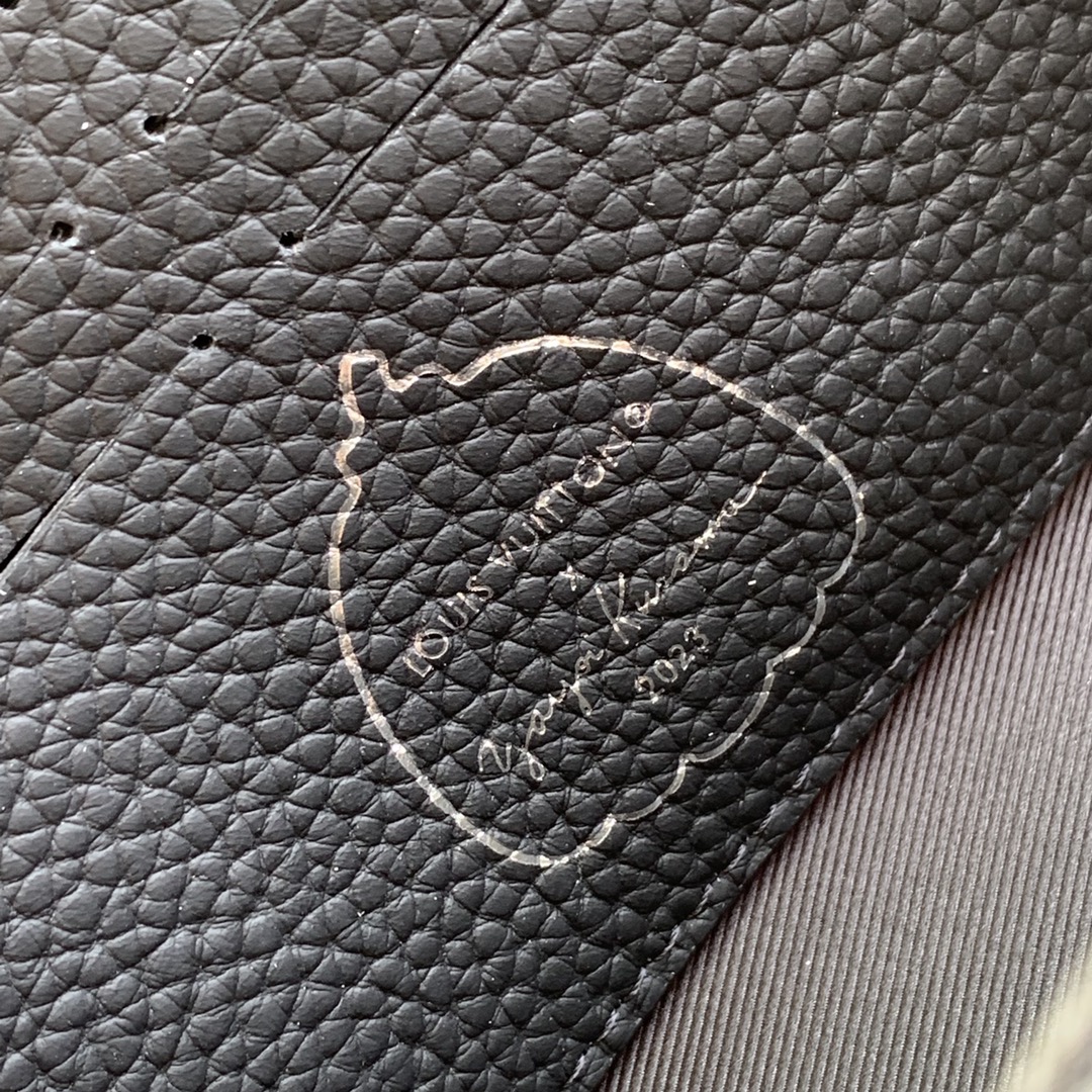 LV Soft Trunk Wallet-M81905-22.5*14*5CM
