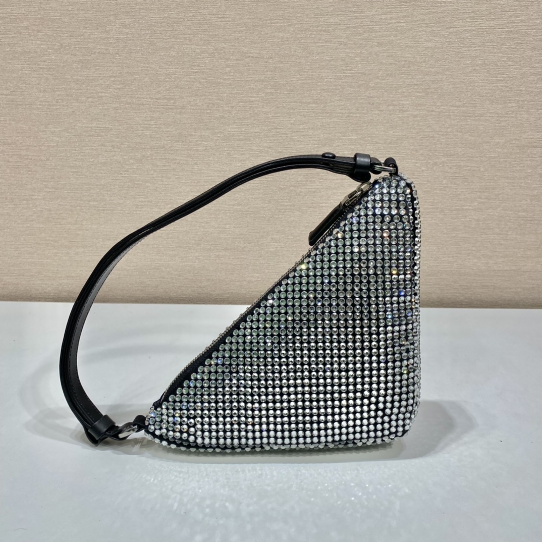 Pra*a triangle handbags lnq044-26*15*5.5cm