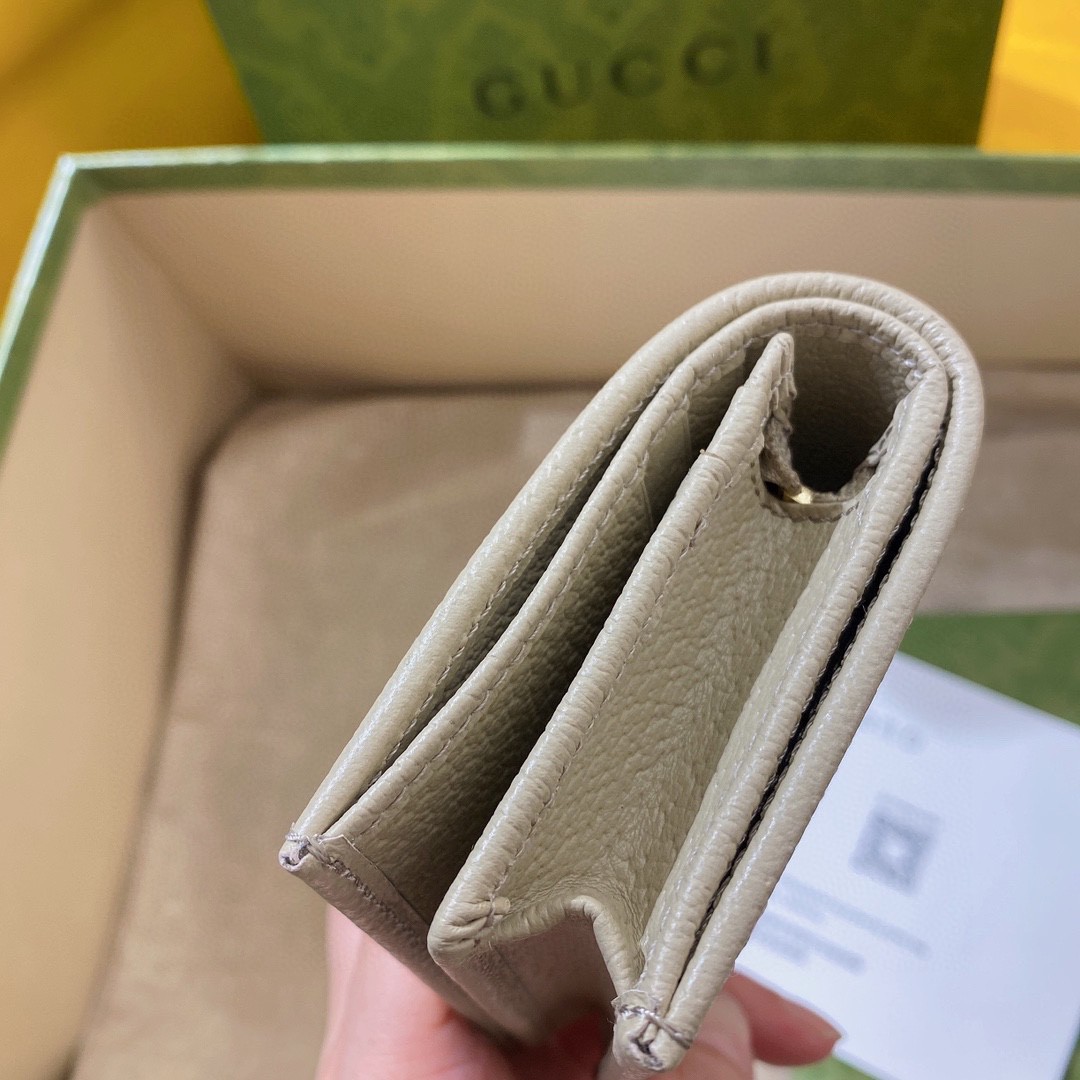 G*u*i 1955 horsebit wallet-11x 8.5 x 3cm
