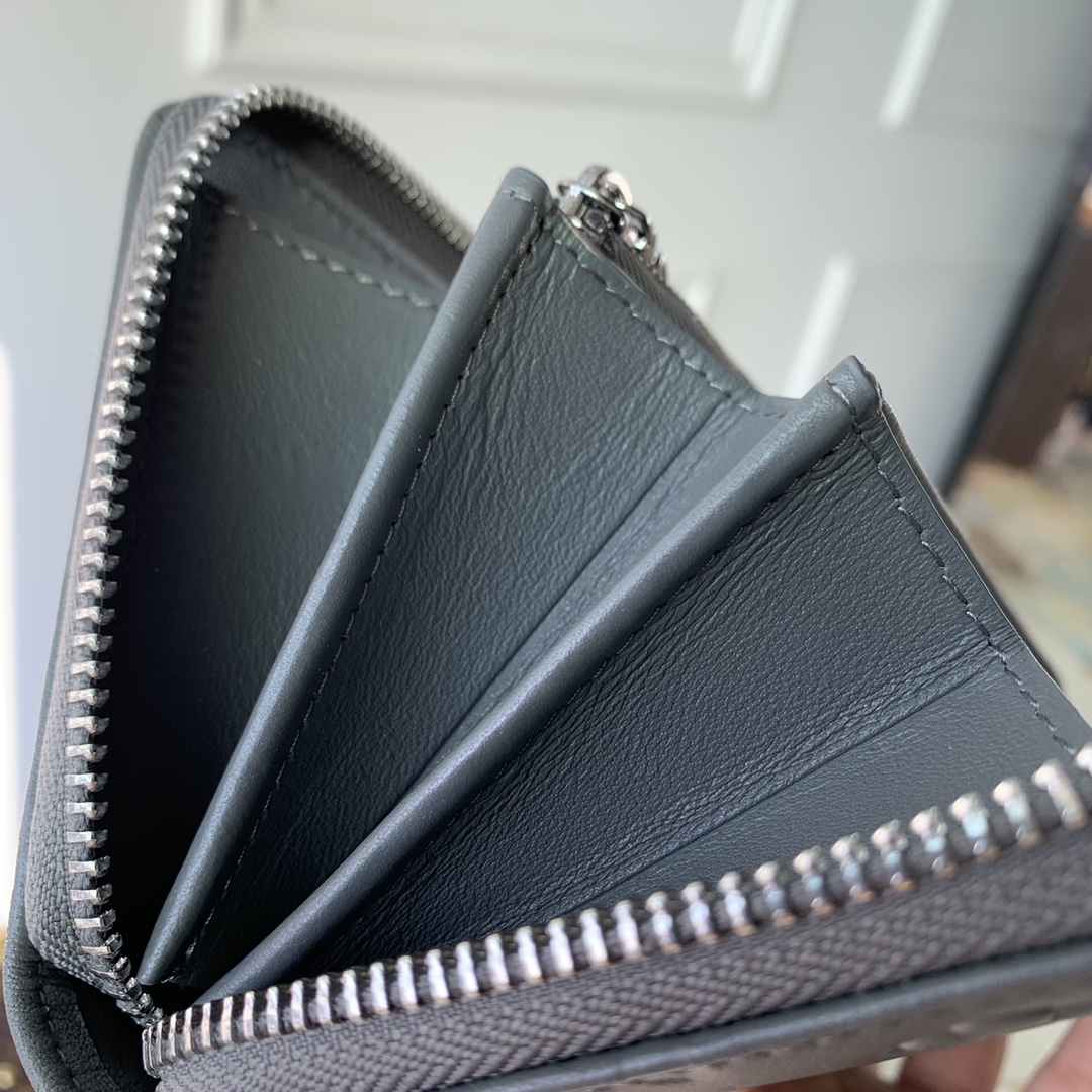 l0*is V*t0n zippy wallet m81763-19.5 10.5 2.5cm