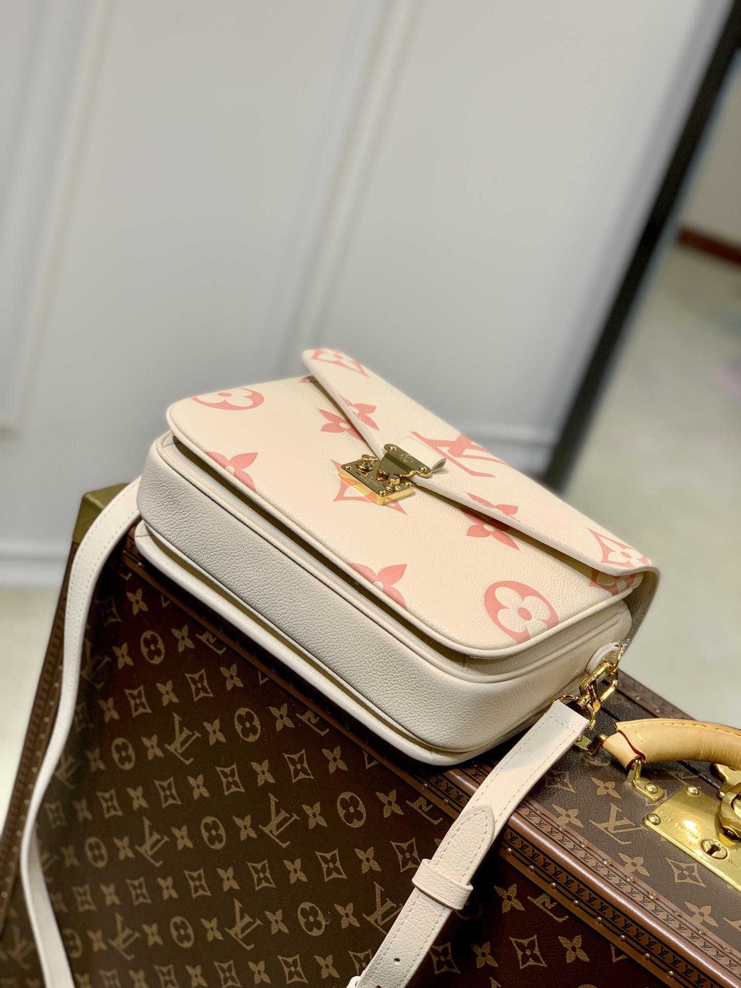 l0*is V*t0n pochette metis handbags-25*19*7cm