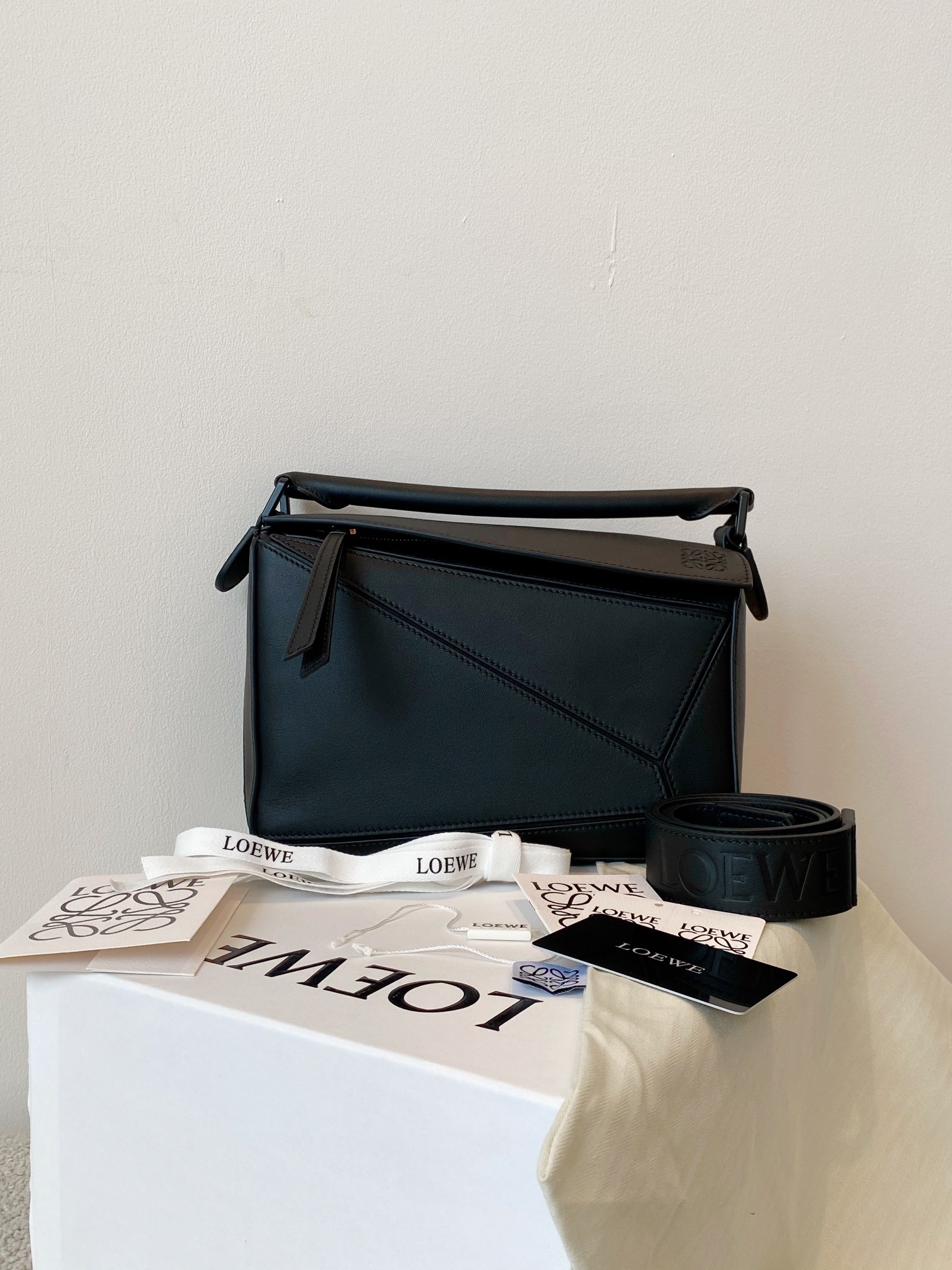 L0ew* puzzle small bag-24*10*14cm