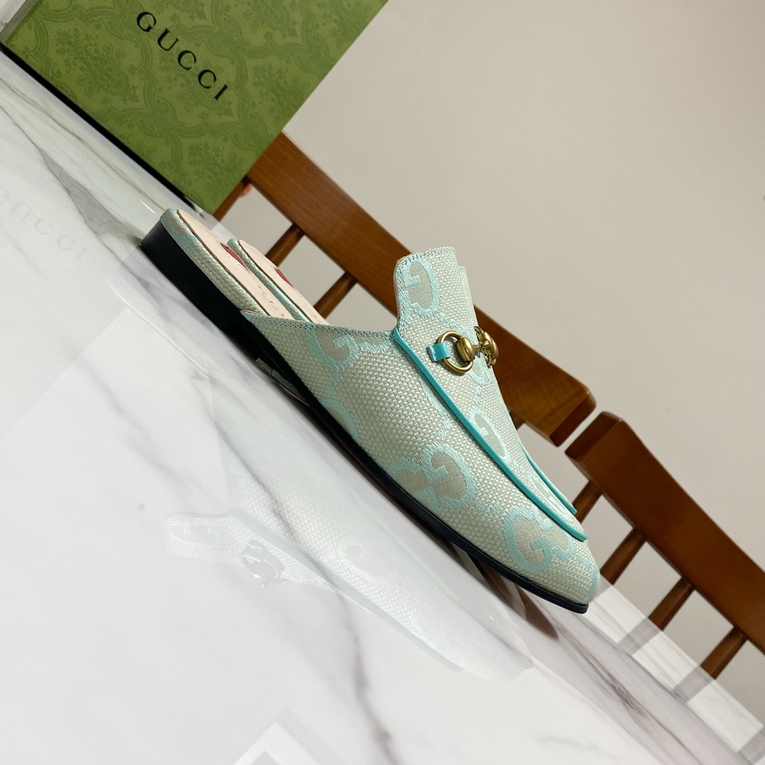 G*u*i loafers