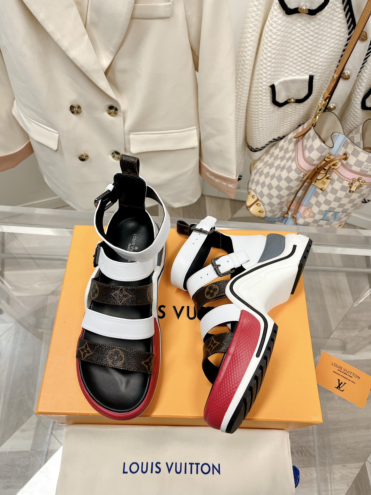 l0*is V*t0n archlight heels(eu35-41)
