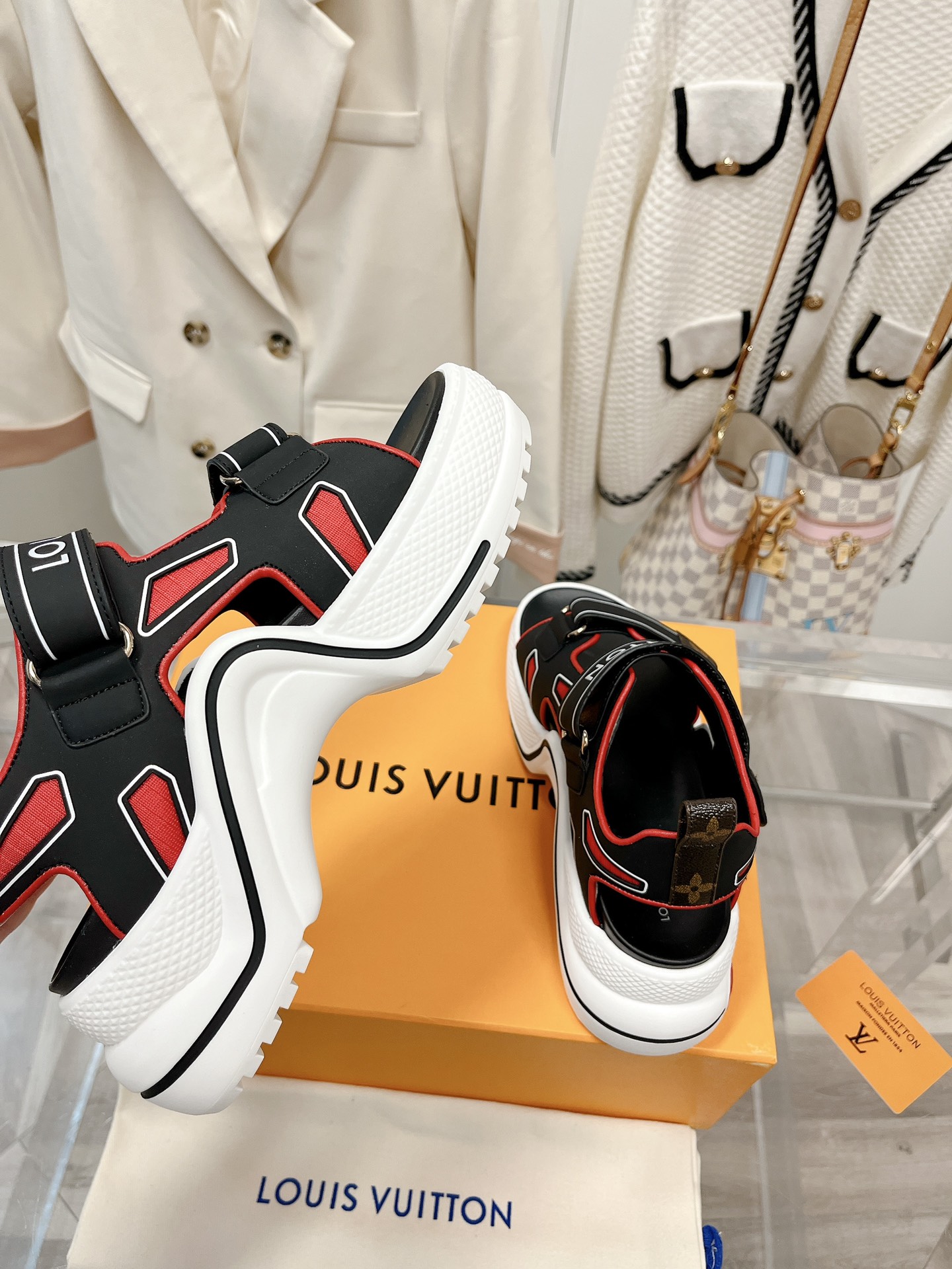 l0*is V*t0n archlight heels(eu35-41)