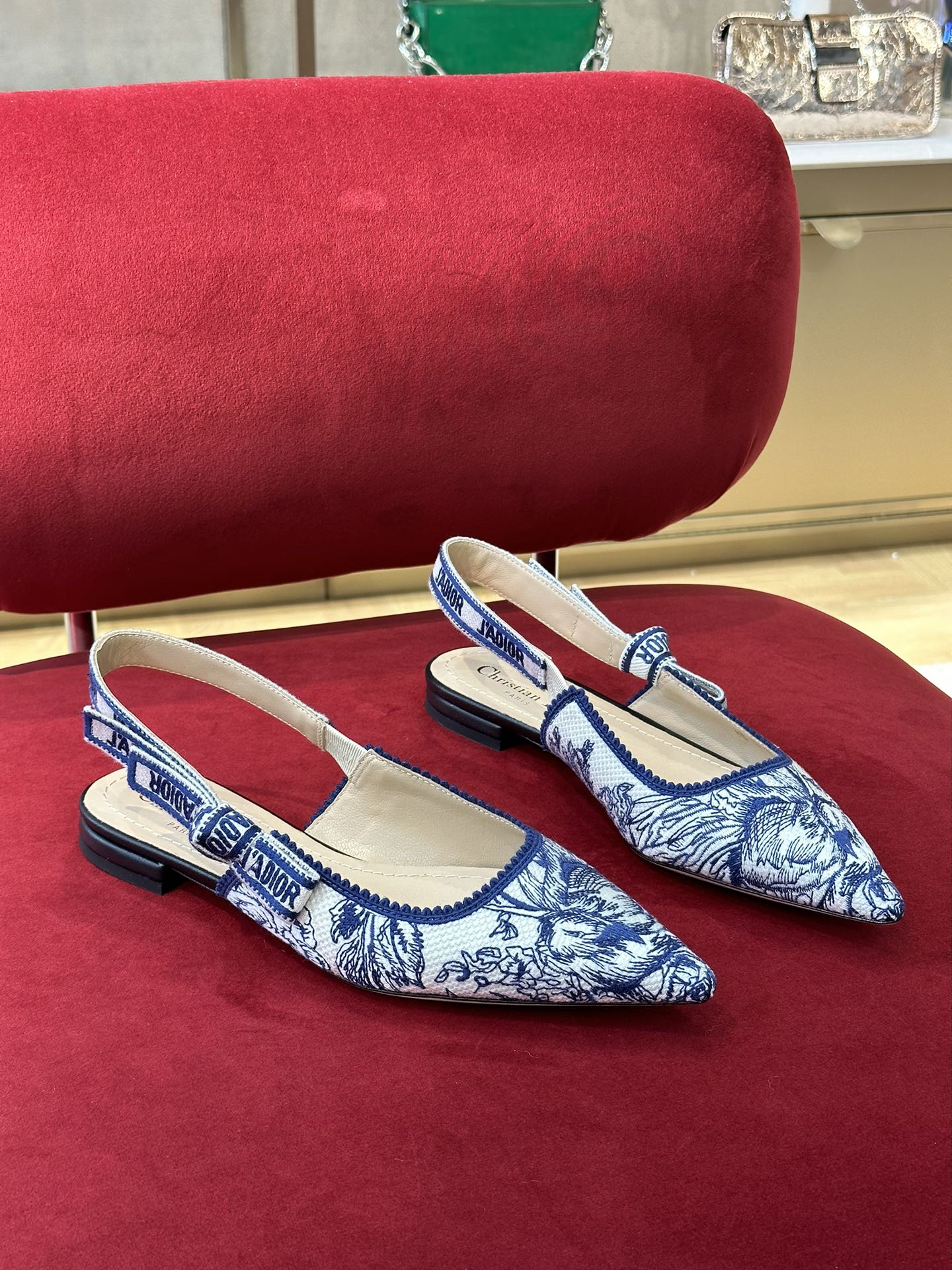 D*or slingback