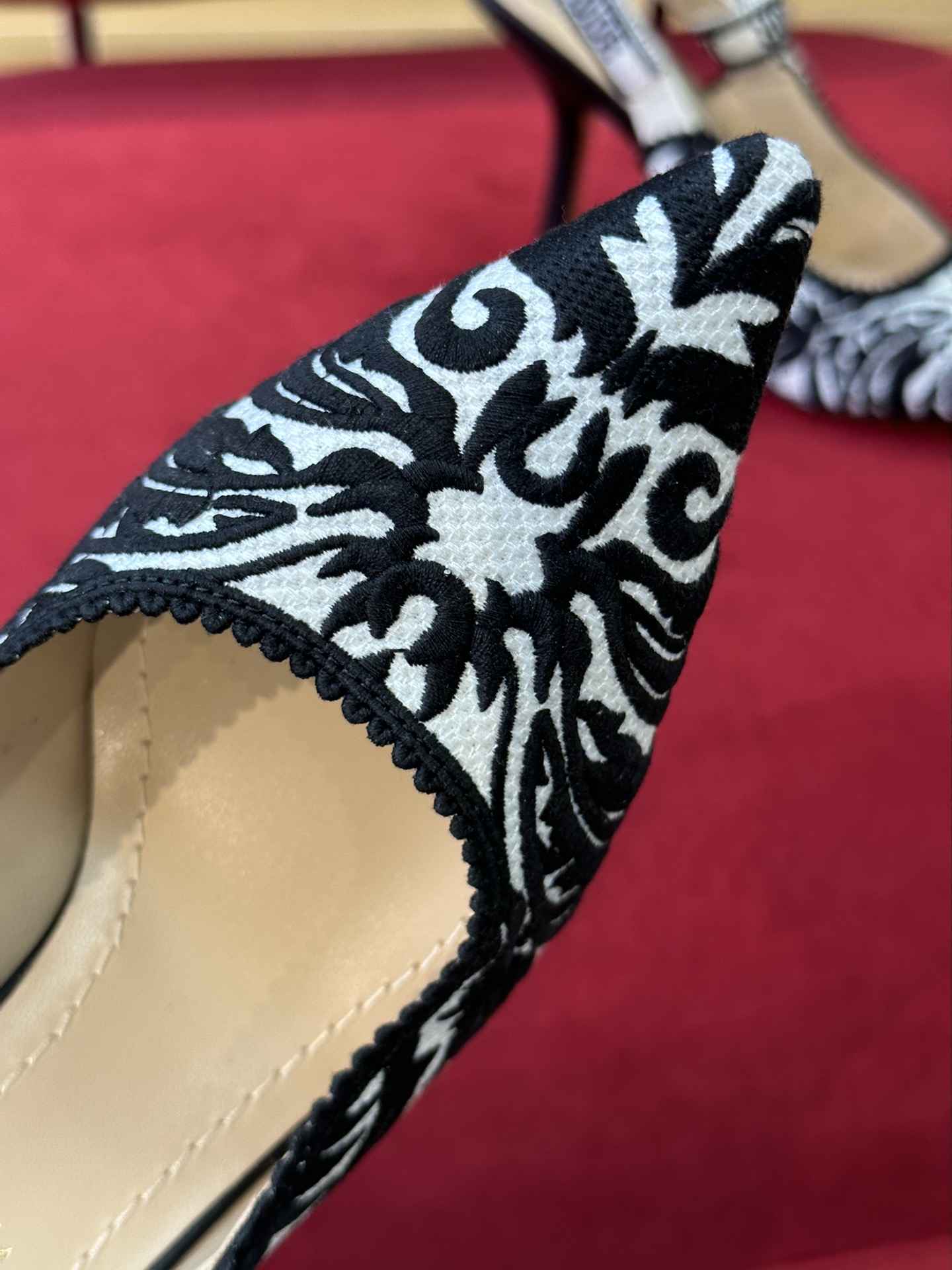 D*or slingback