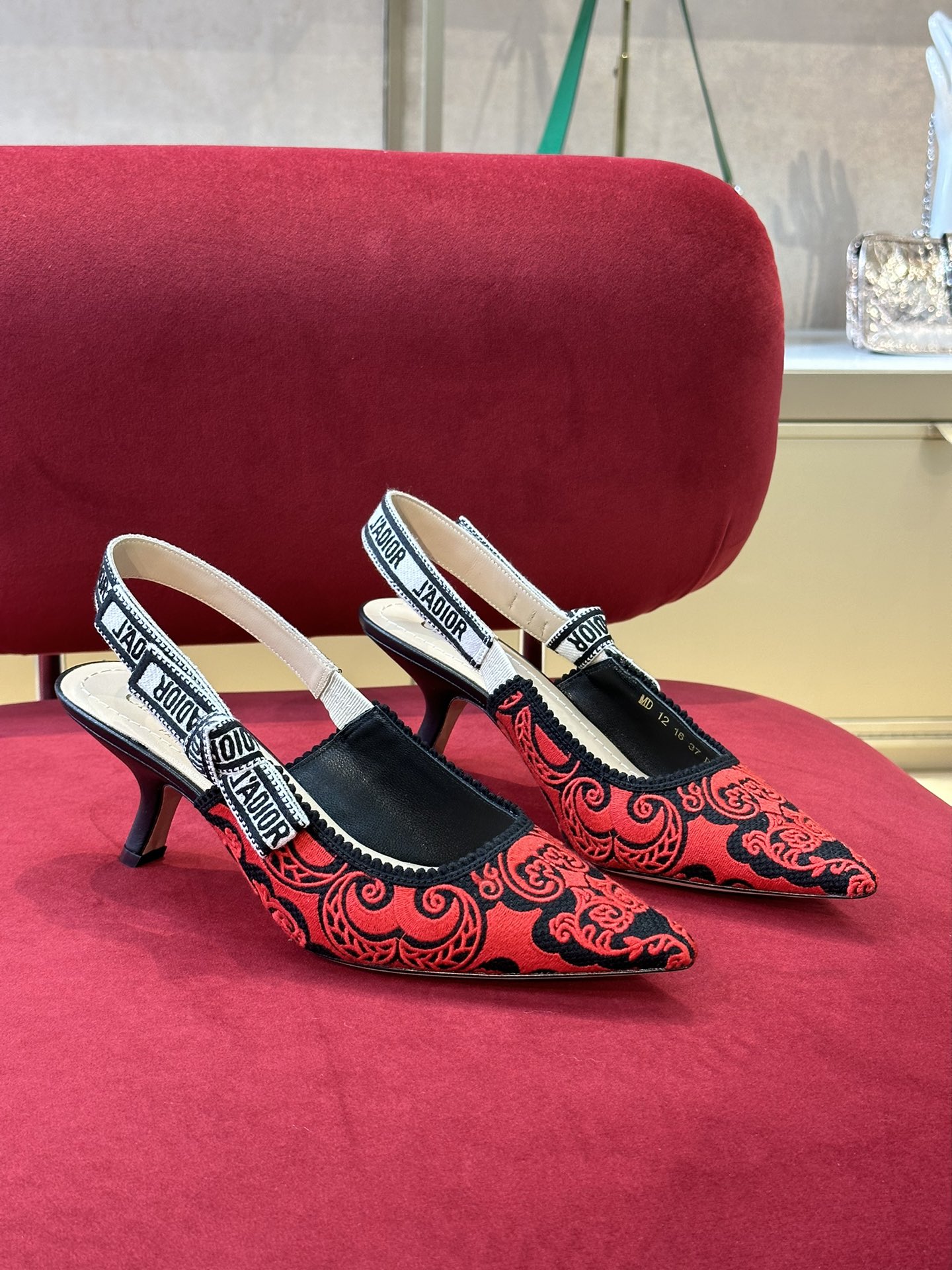 D*or slingback