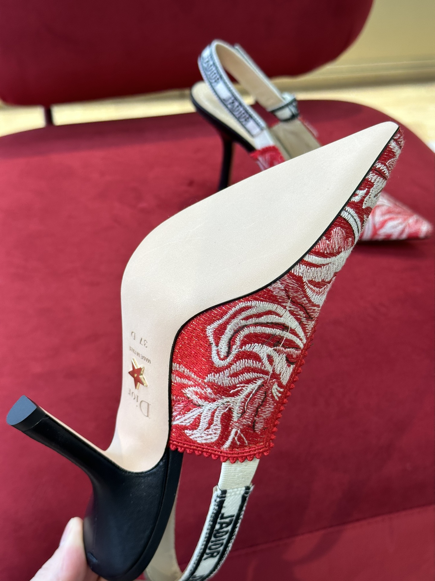 D*or slingback