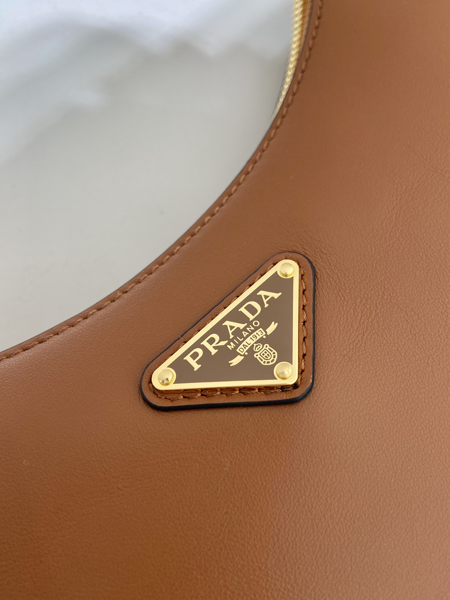 Pra*a moon handbags 1bc194-22.5*18.5*6.5cm