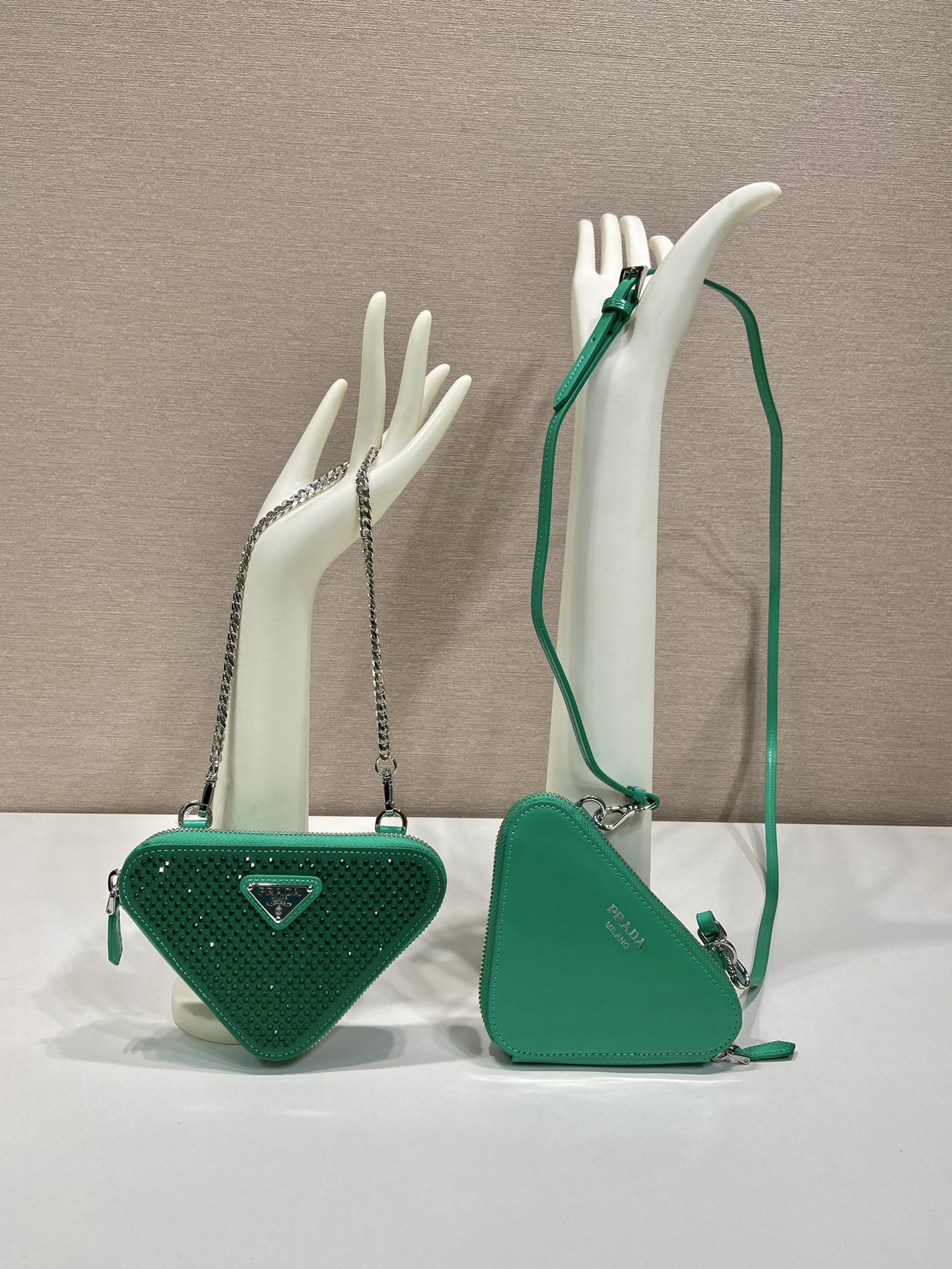 Pra*a 1nr015 double triangle bag -15*10*5cm