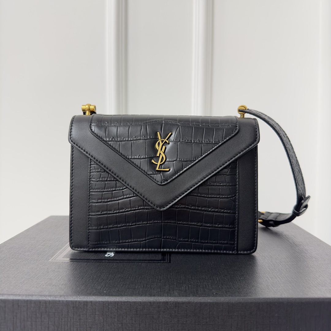 Y*L gaby bag-20×14.5x5cm