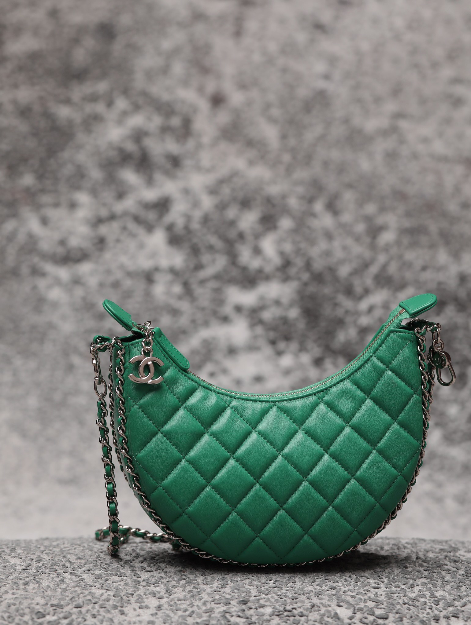 Ch@nel 23SS Moon Bag-16*10/22*14CM