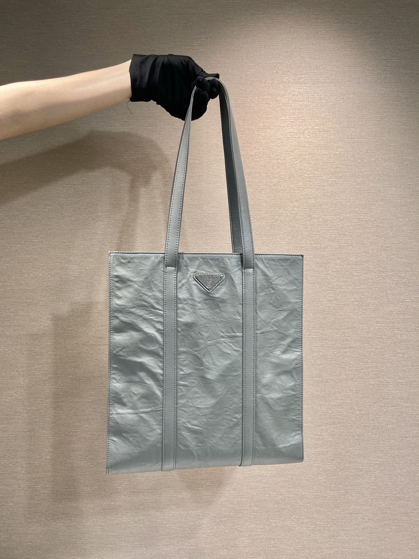 Pra*a 1bg459 tote