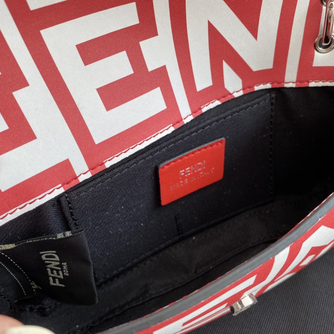 F**di baguette bag-19×14×4cm