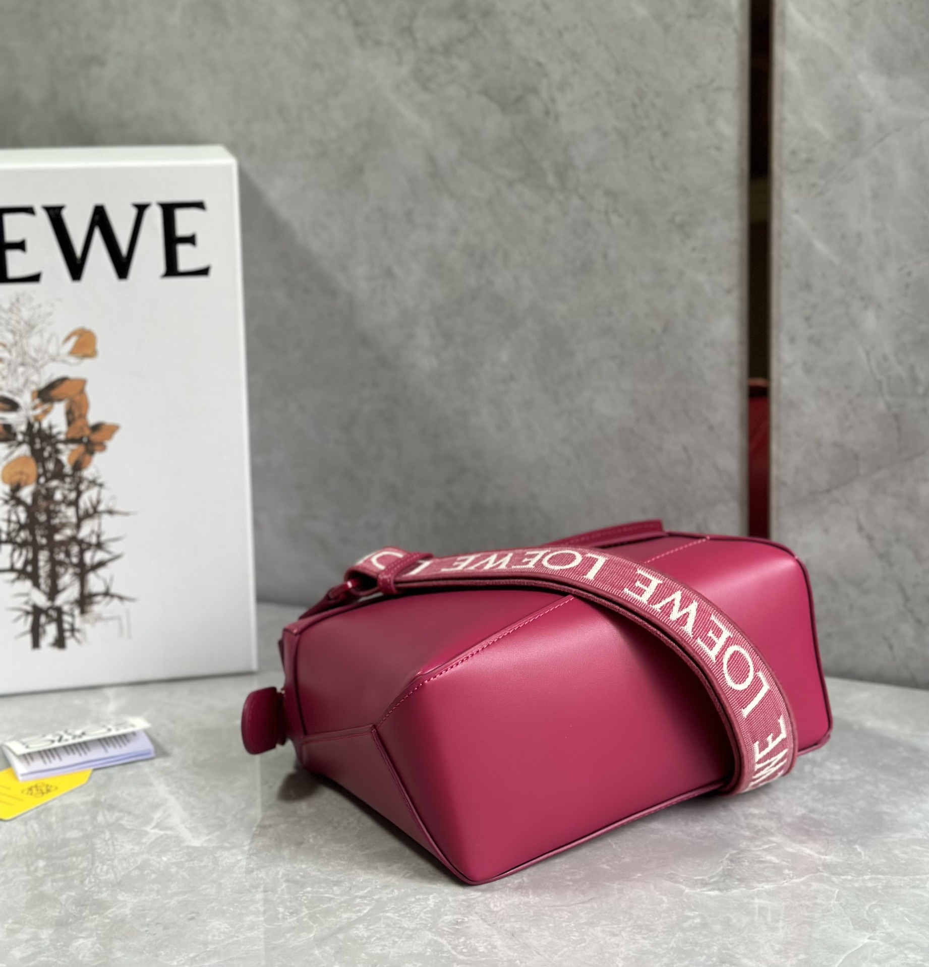 L0ew* puzzle small bag-24*10*14cm