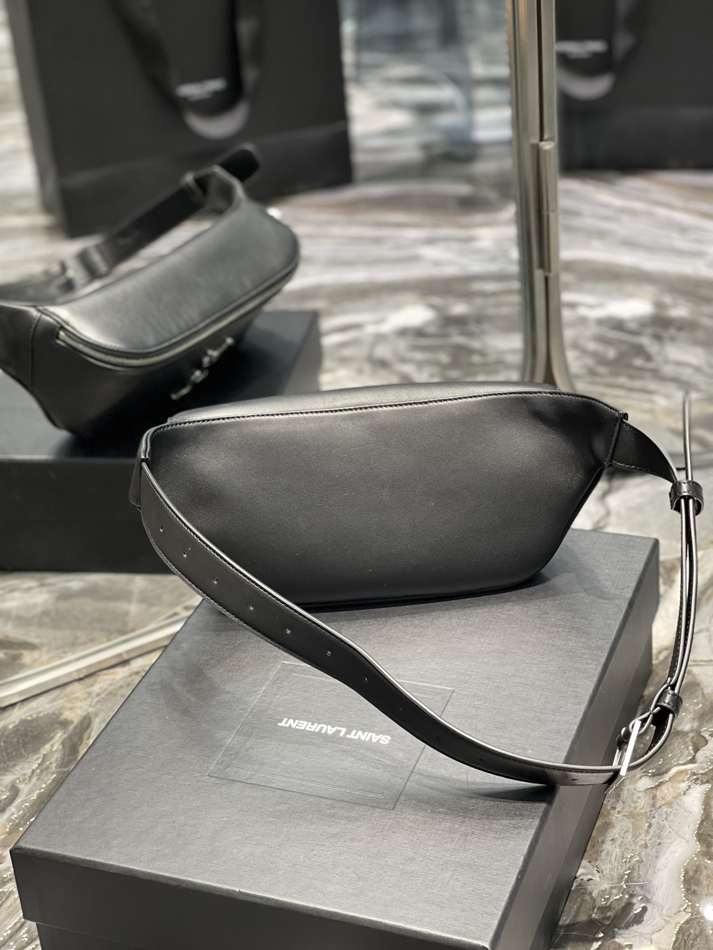 Y*L waist bag-25×14×3.5cm
